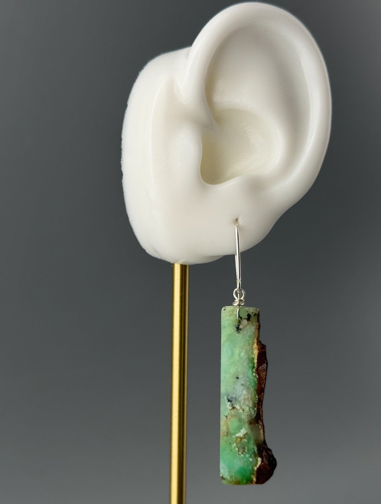 •STRAY• chrysoprase + silver earrings