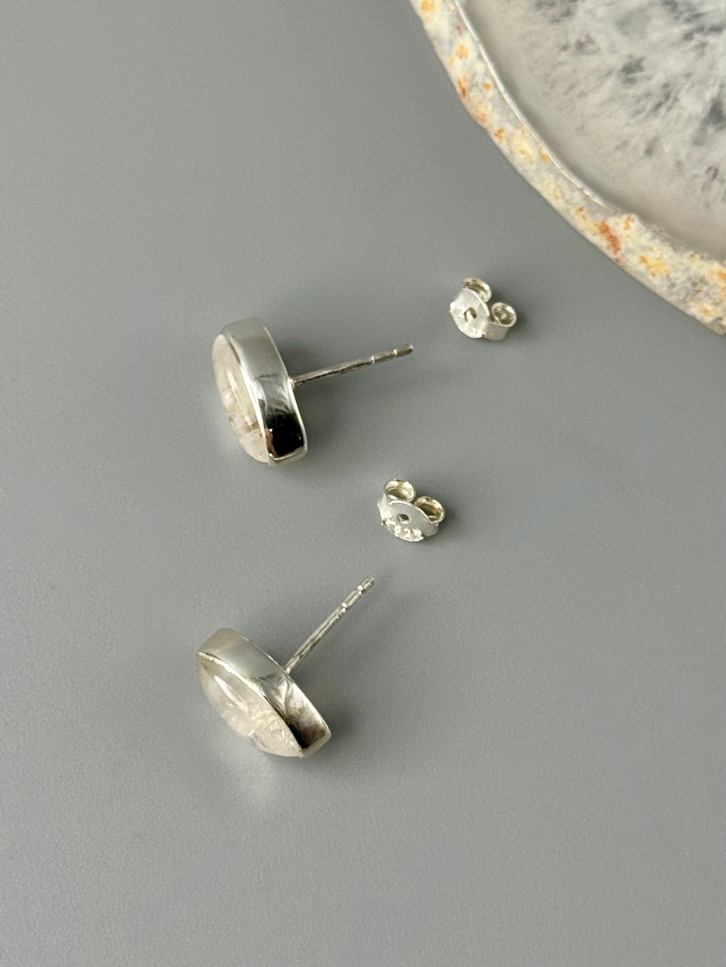 •RAINBOW MOONSTONE - EYE• silver bezel set stud earrings