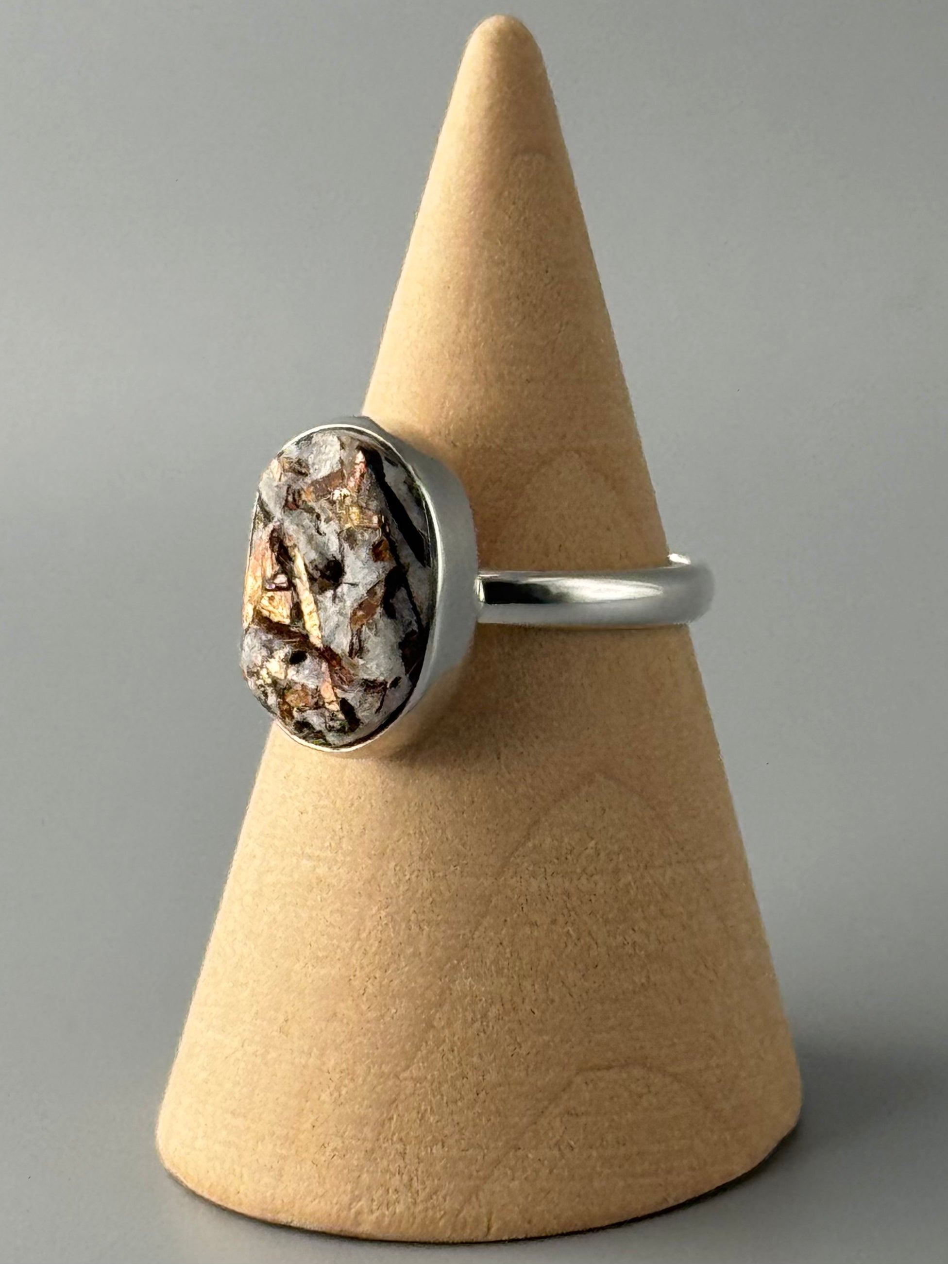 •ASTROPHYLLITE - OVAL• simple bezel silver ring (size 7)
