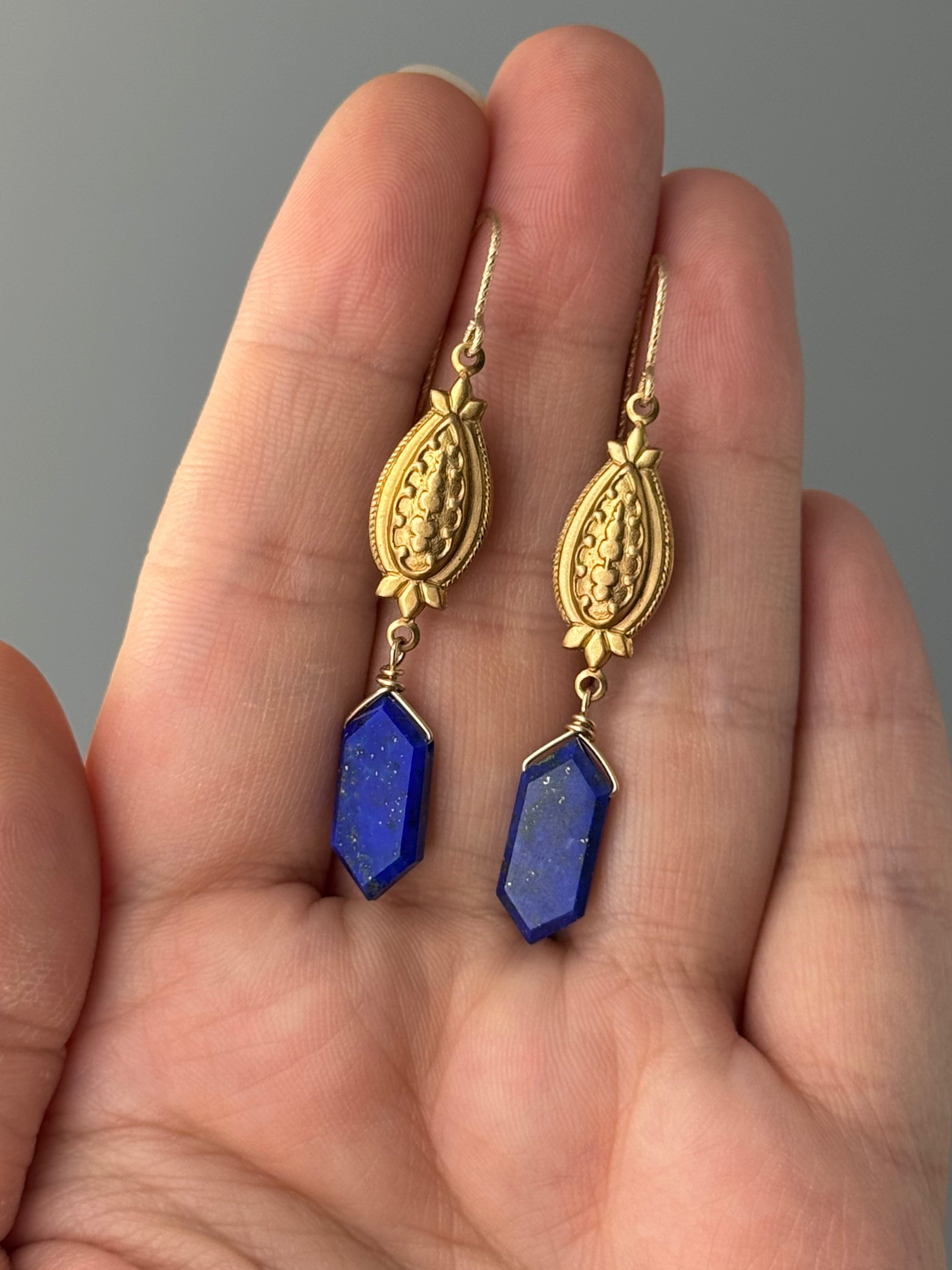 •CONTESSA• lapis lazuli + gold earrings