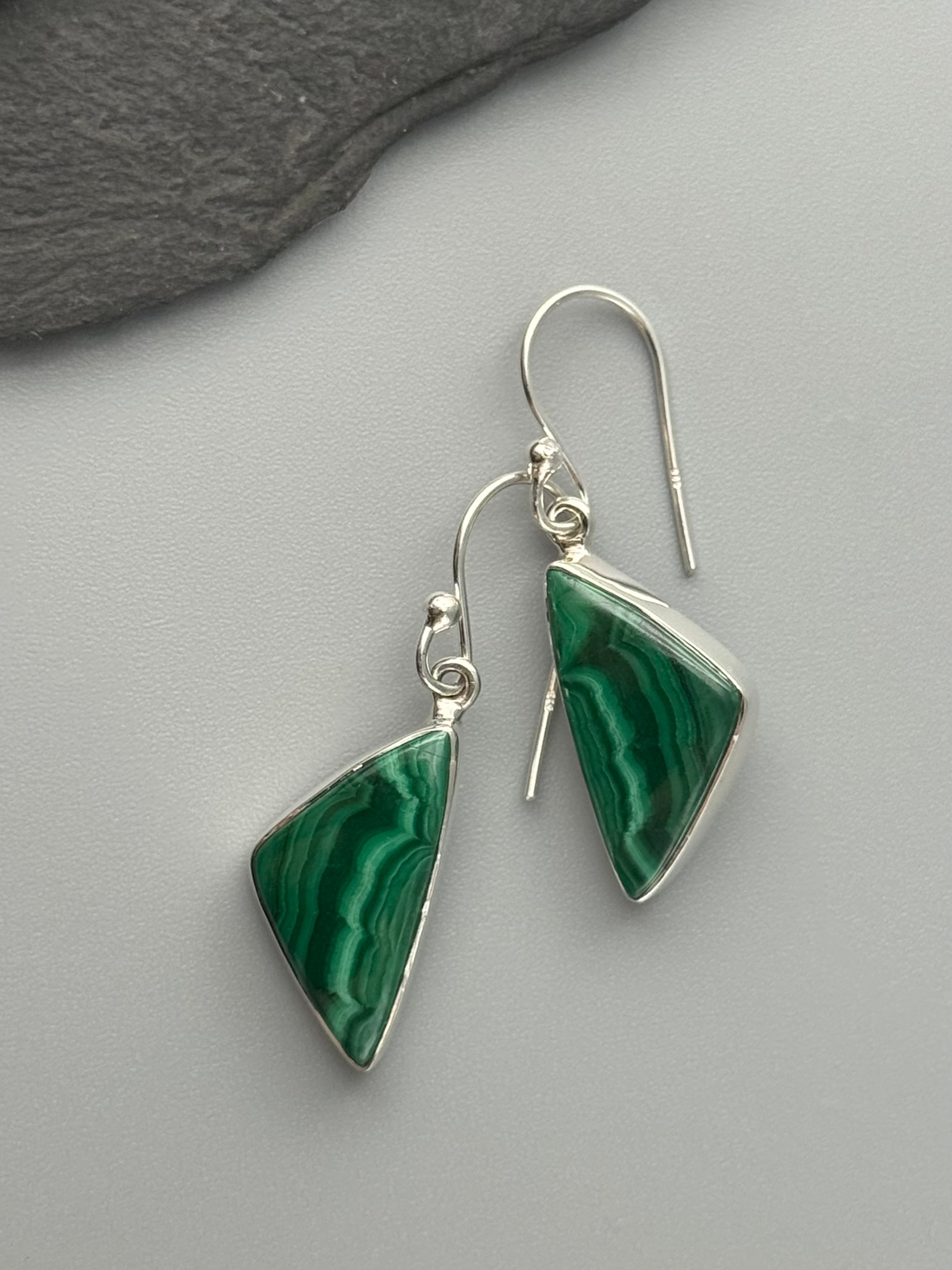 •MALACHITE - SOFT TRIANGLE• silver dangle earrings