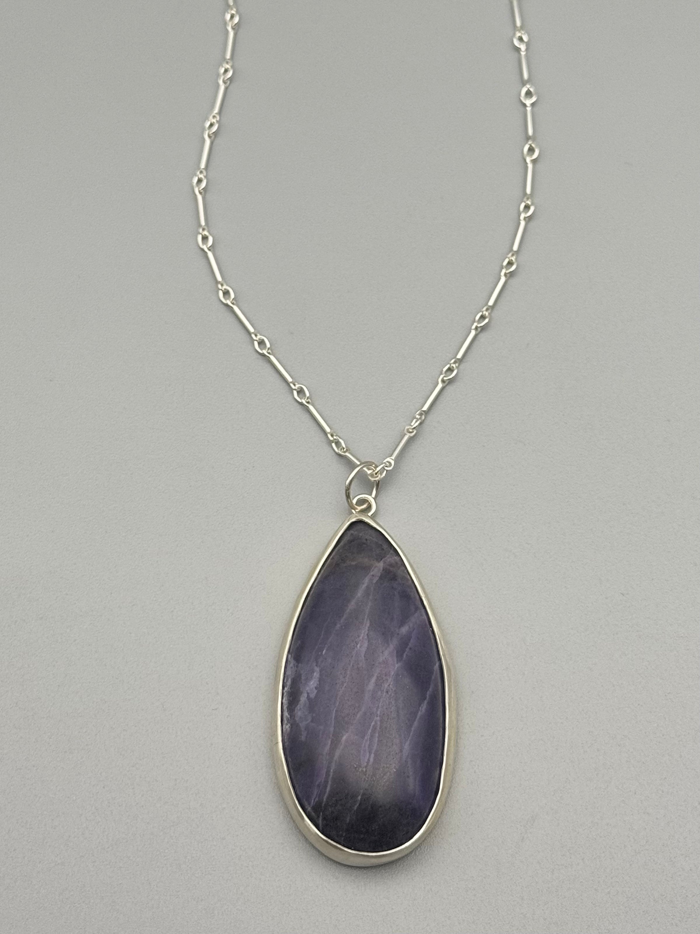 •NOUVEAU• sodalite + silver necklace (26"-29" long)