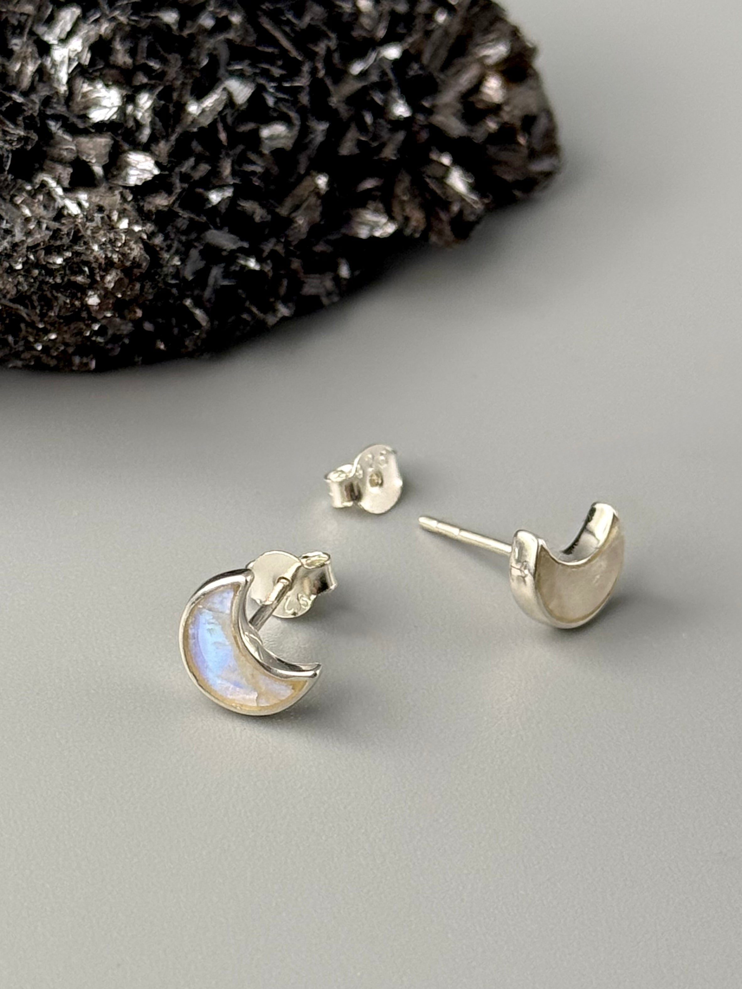 •RAINBOW MOONSTONE - LIL' MOONS• silver stud earrings
