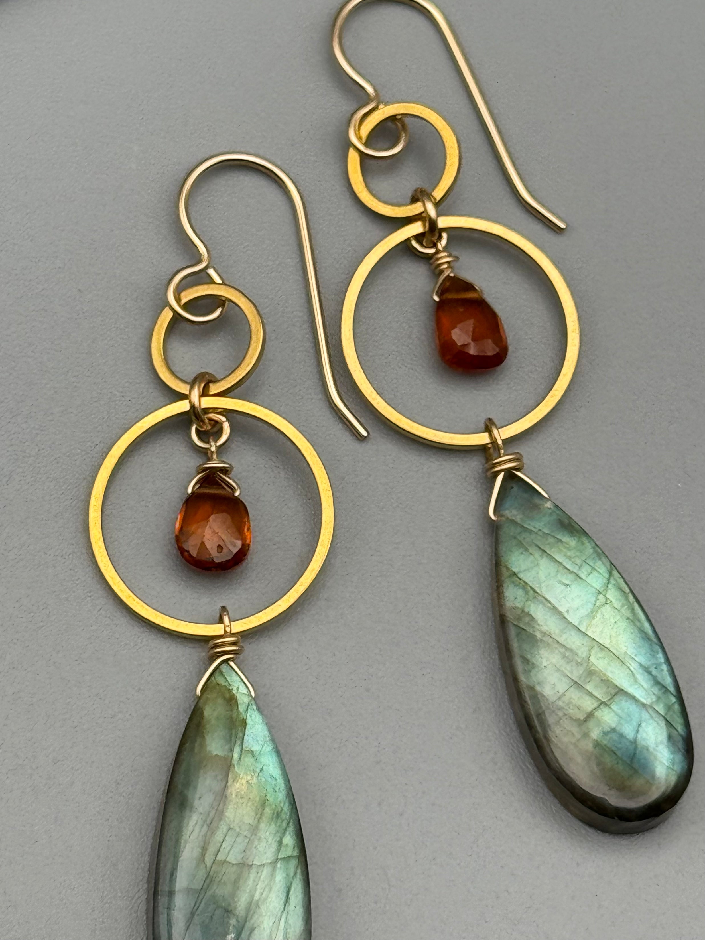 •EQUA-LUNA• hessonite garnet + labradorite gold earrings