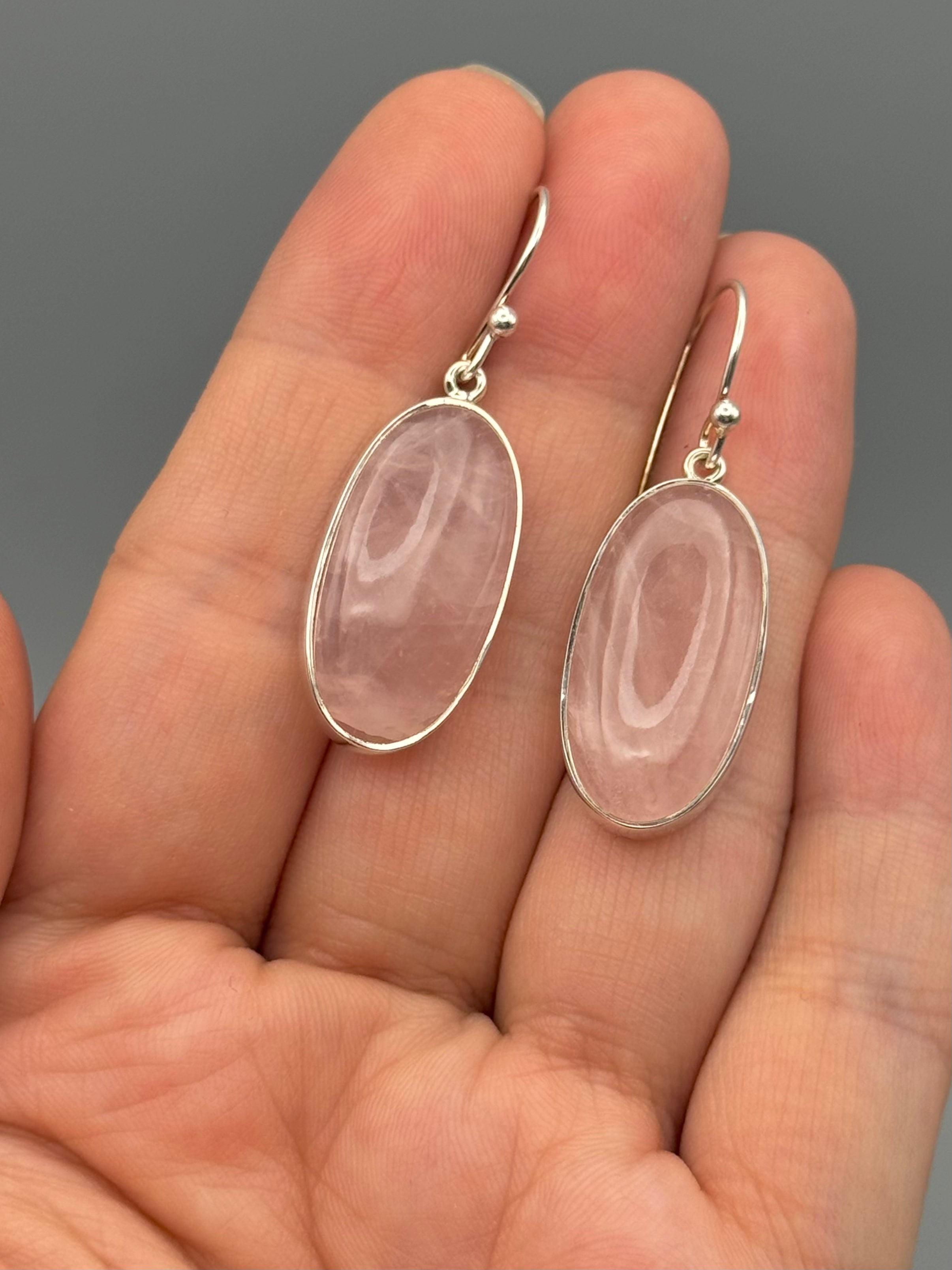 •ROSE QUARTZ - OVAL• silver dangle earrings