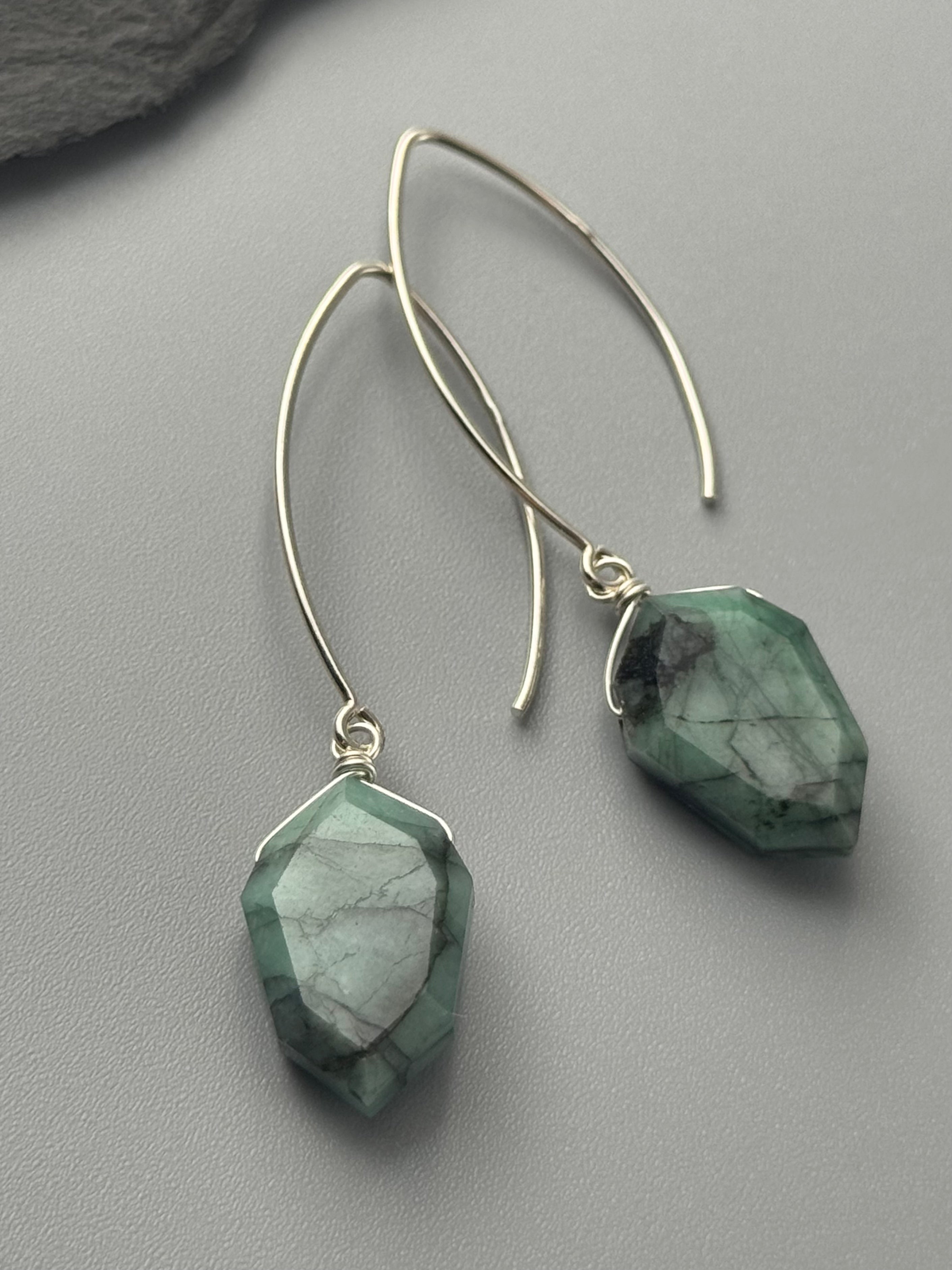 •STRAY• emerald + silver earrings
