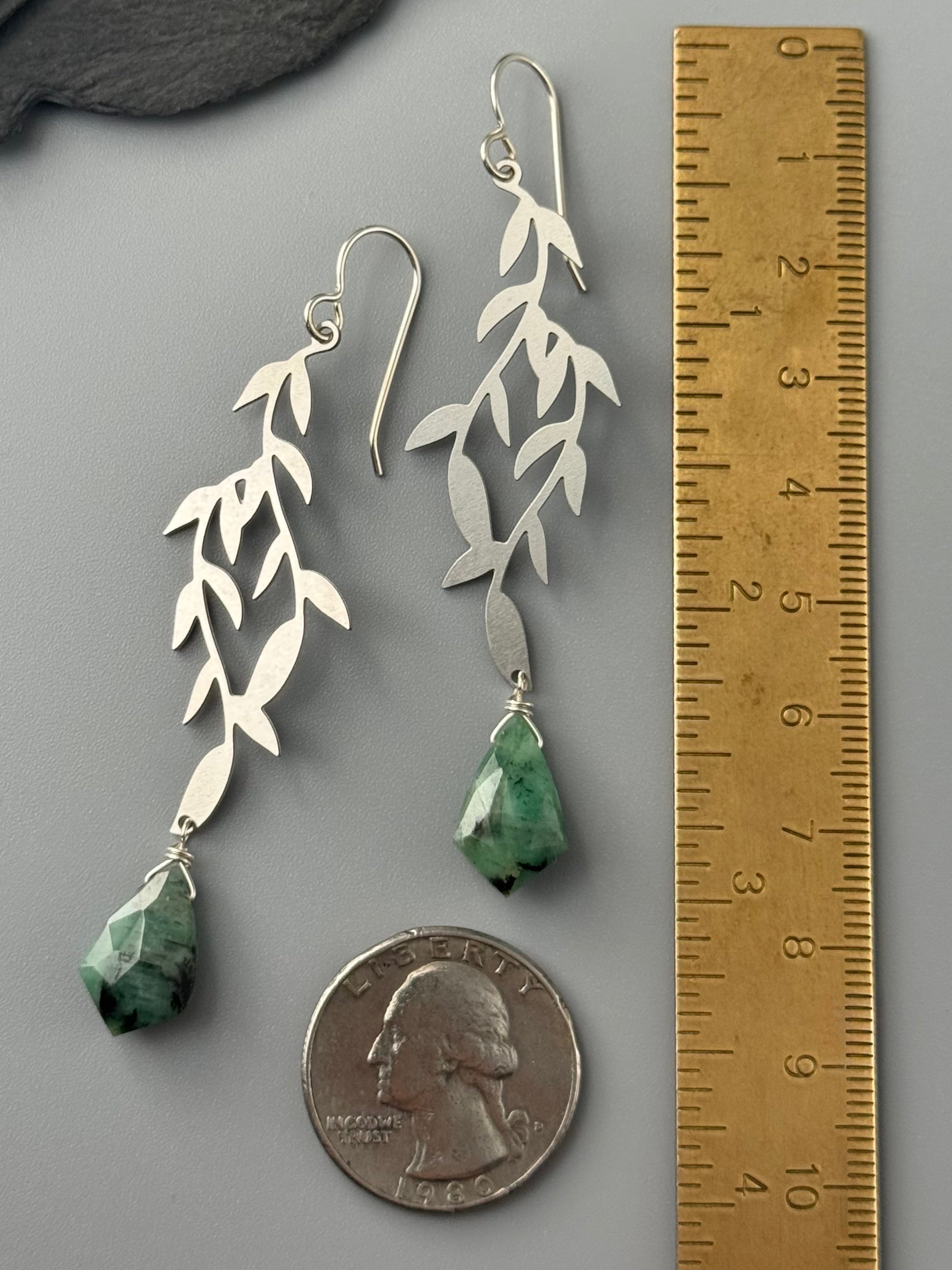 •WILLOW• emerald + silver earrings