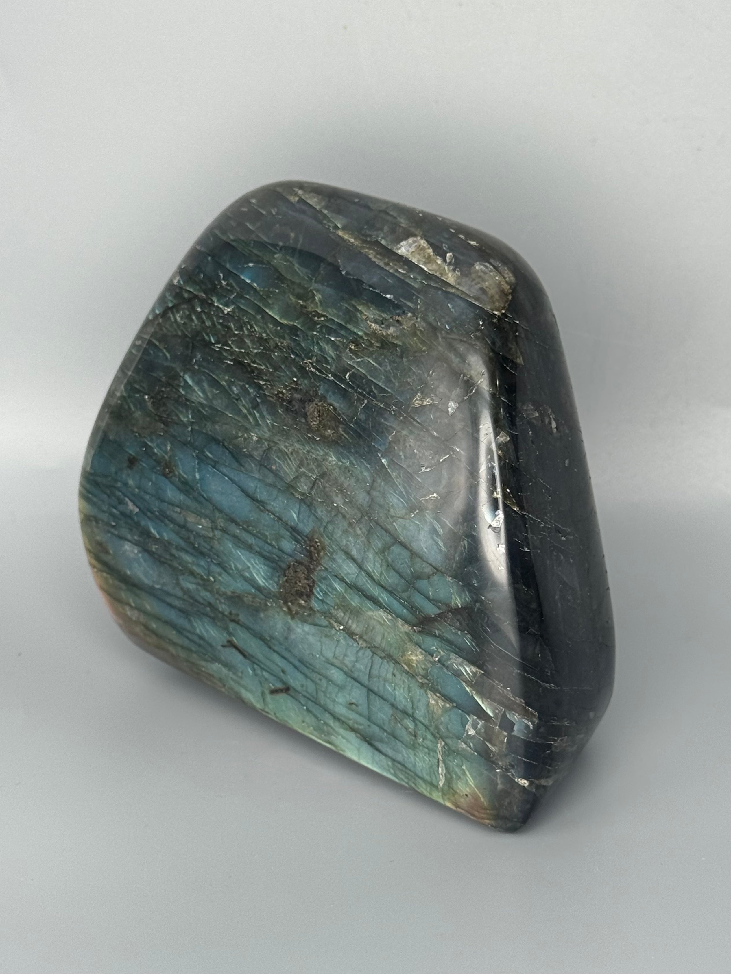 •LABRADORITE• smooth freeform