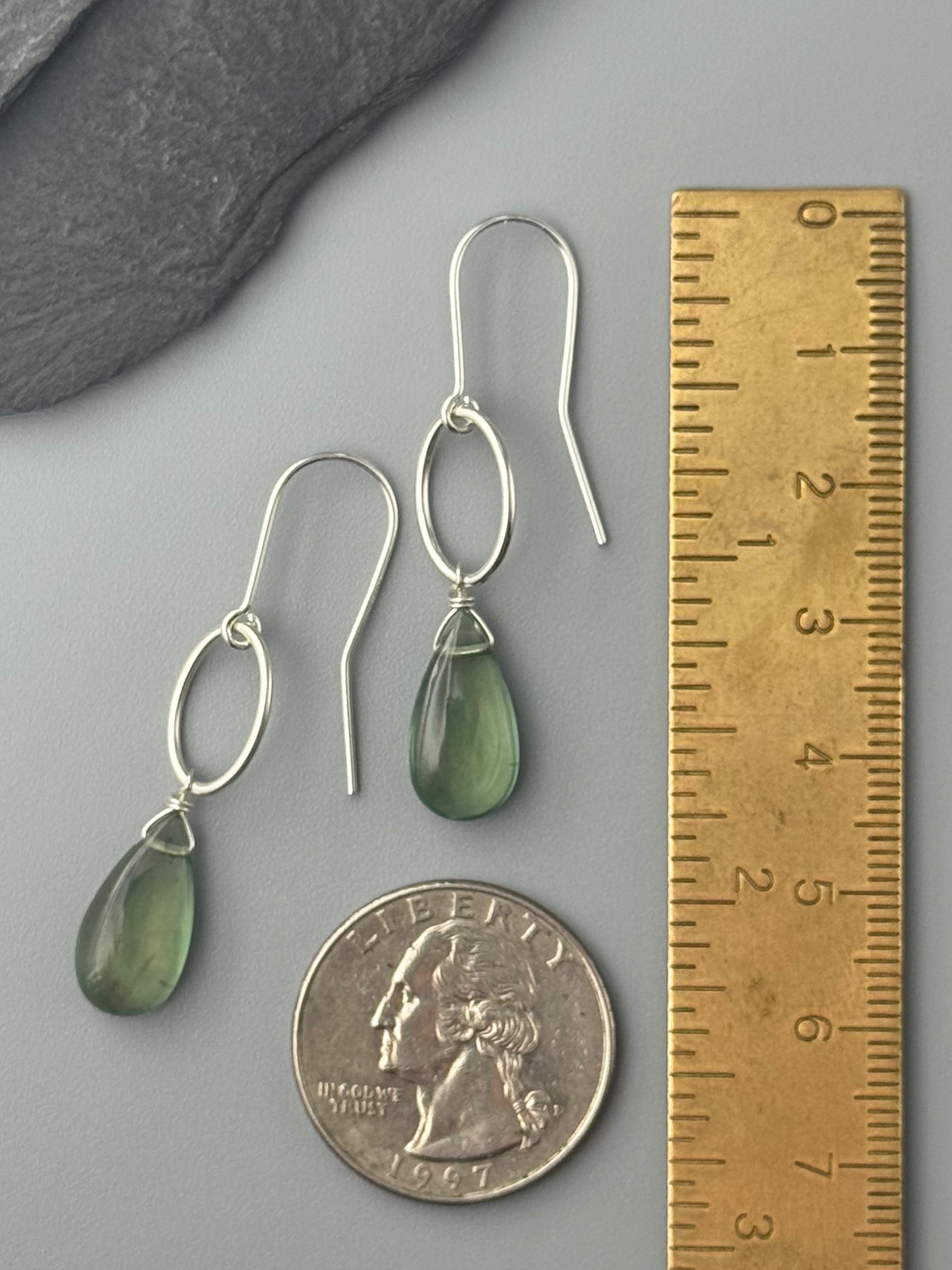 •MINI IO• fluorite + silver earrings