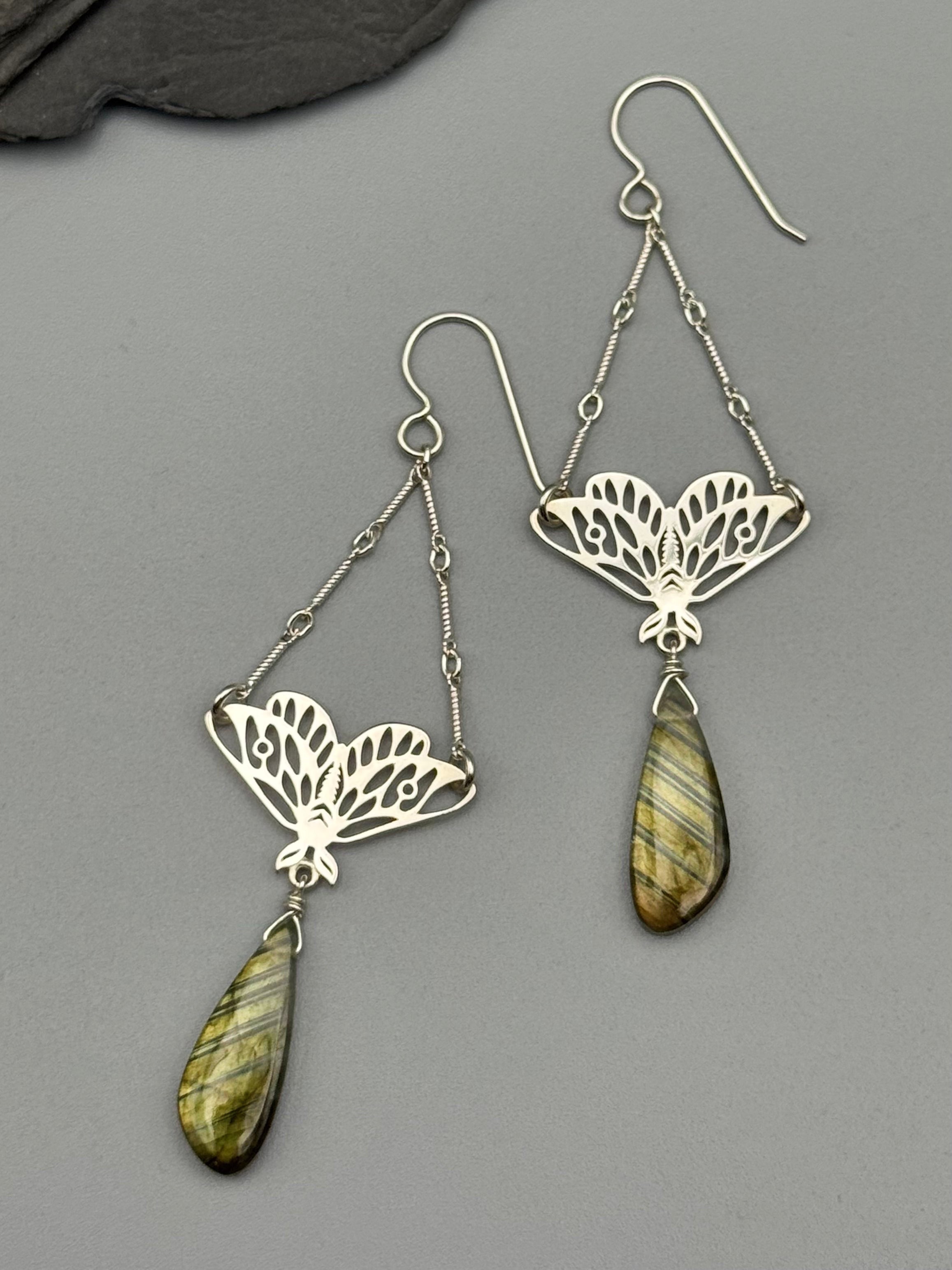 •GUIDE• golden labradorite + silver earrings