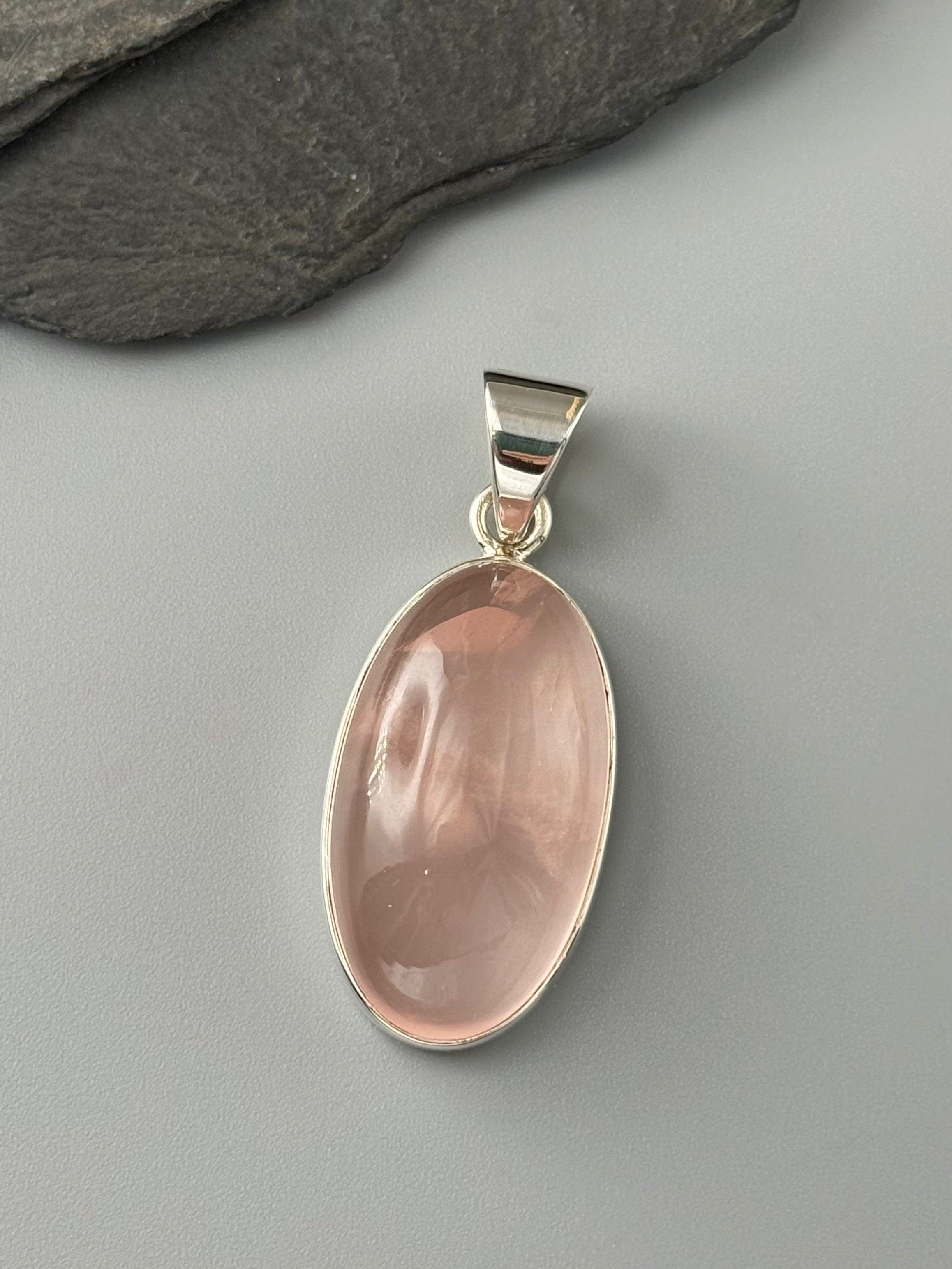 •ROSE QUARTZ - MEDIUM OVAL• sterling silver pendant