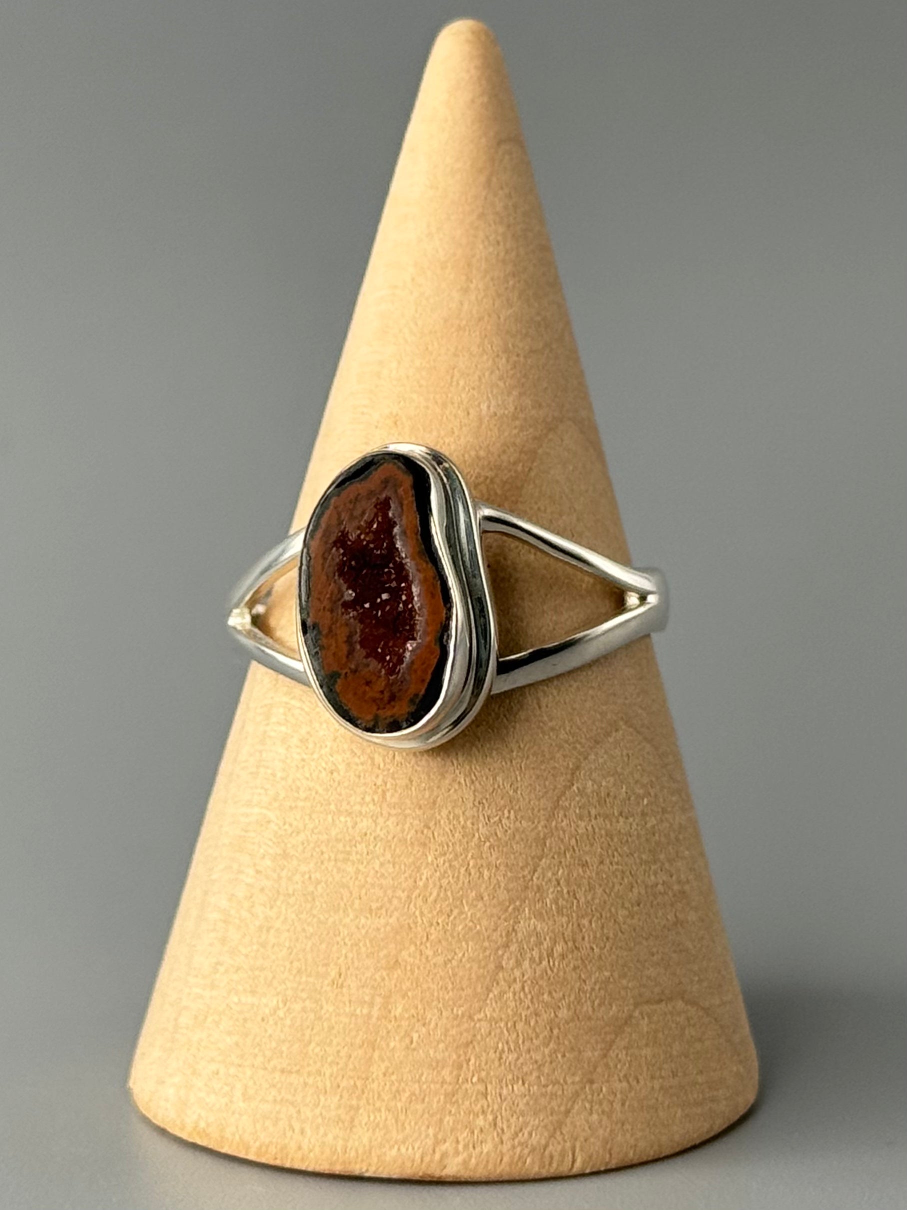 •COCONUT DRUZY - FREEFORM• split band silver ring (size 9)