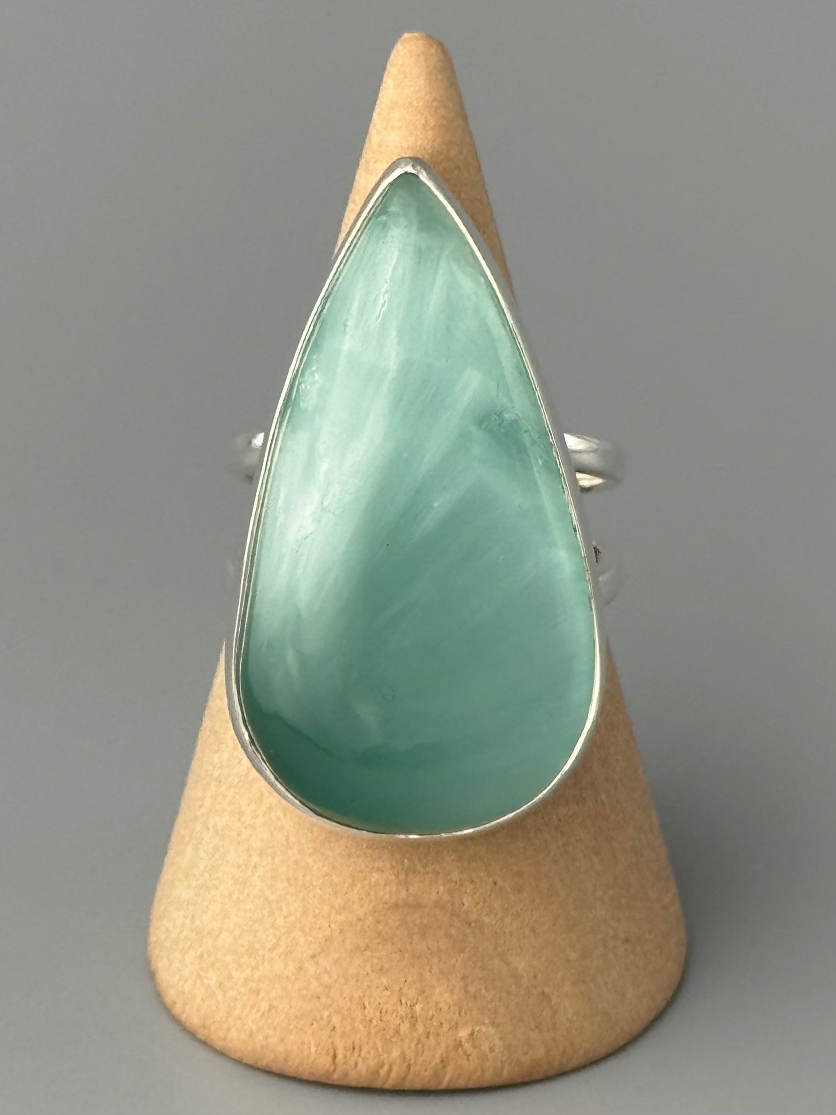 •HEMIMORPHITE - TEAR• split band silver ring (size 9)