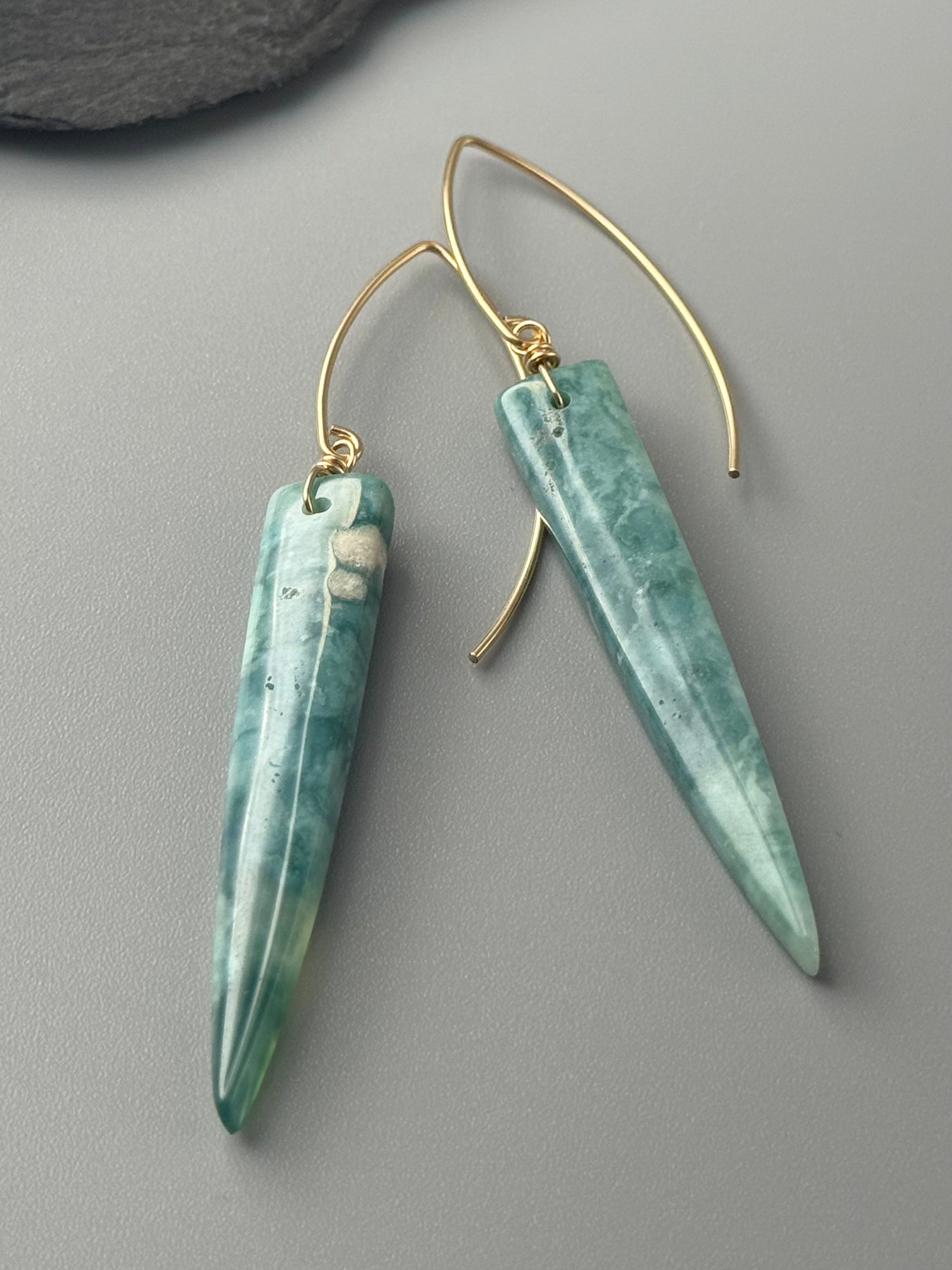 •STRAY• green mountain jade + gold earrings