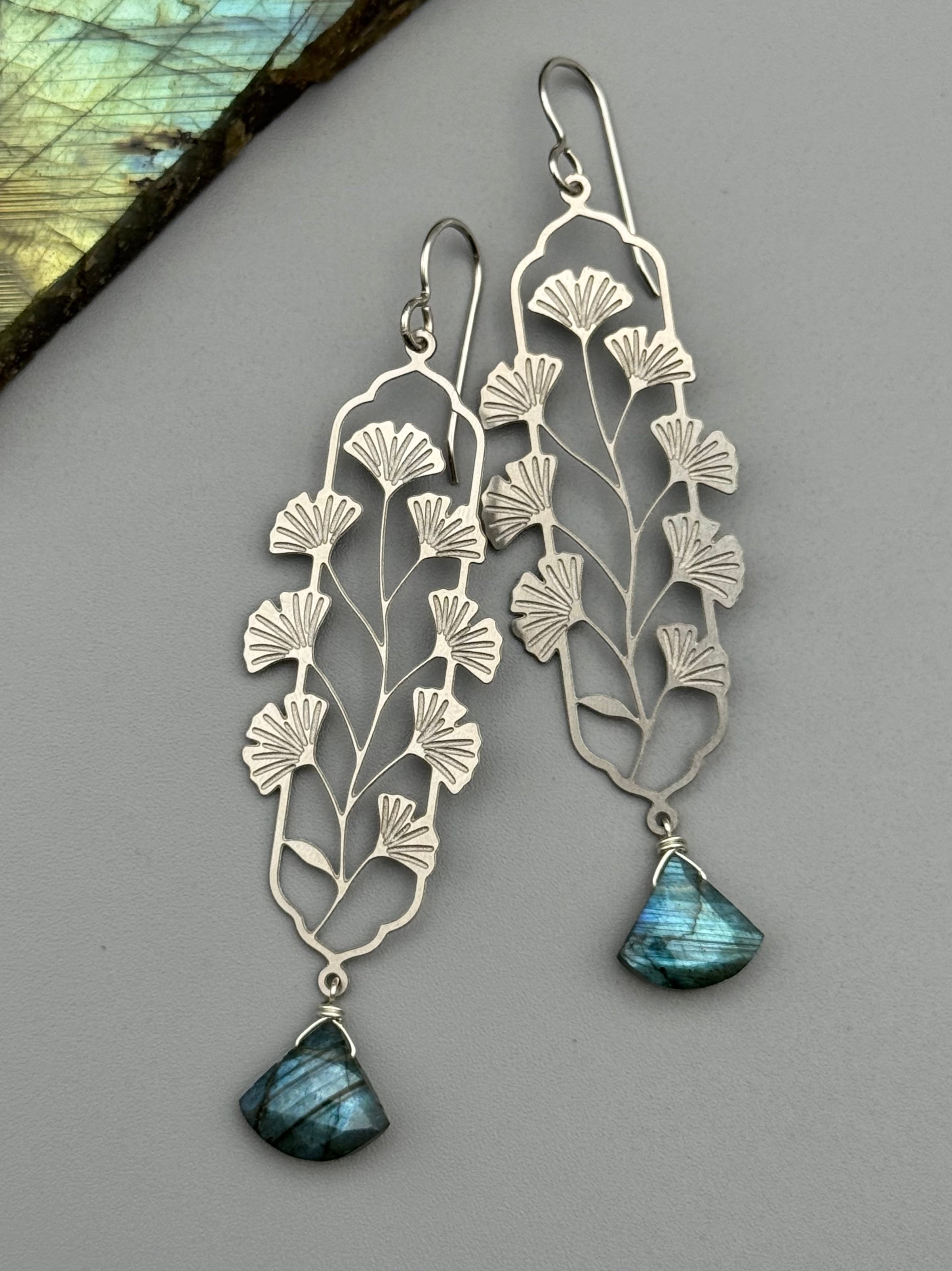 •GINKGO WINDOW• labradorite + silver earrings