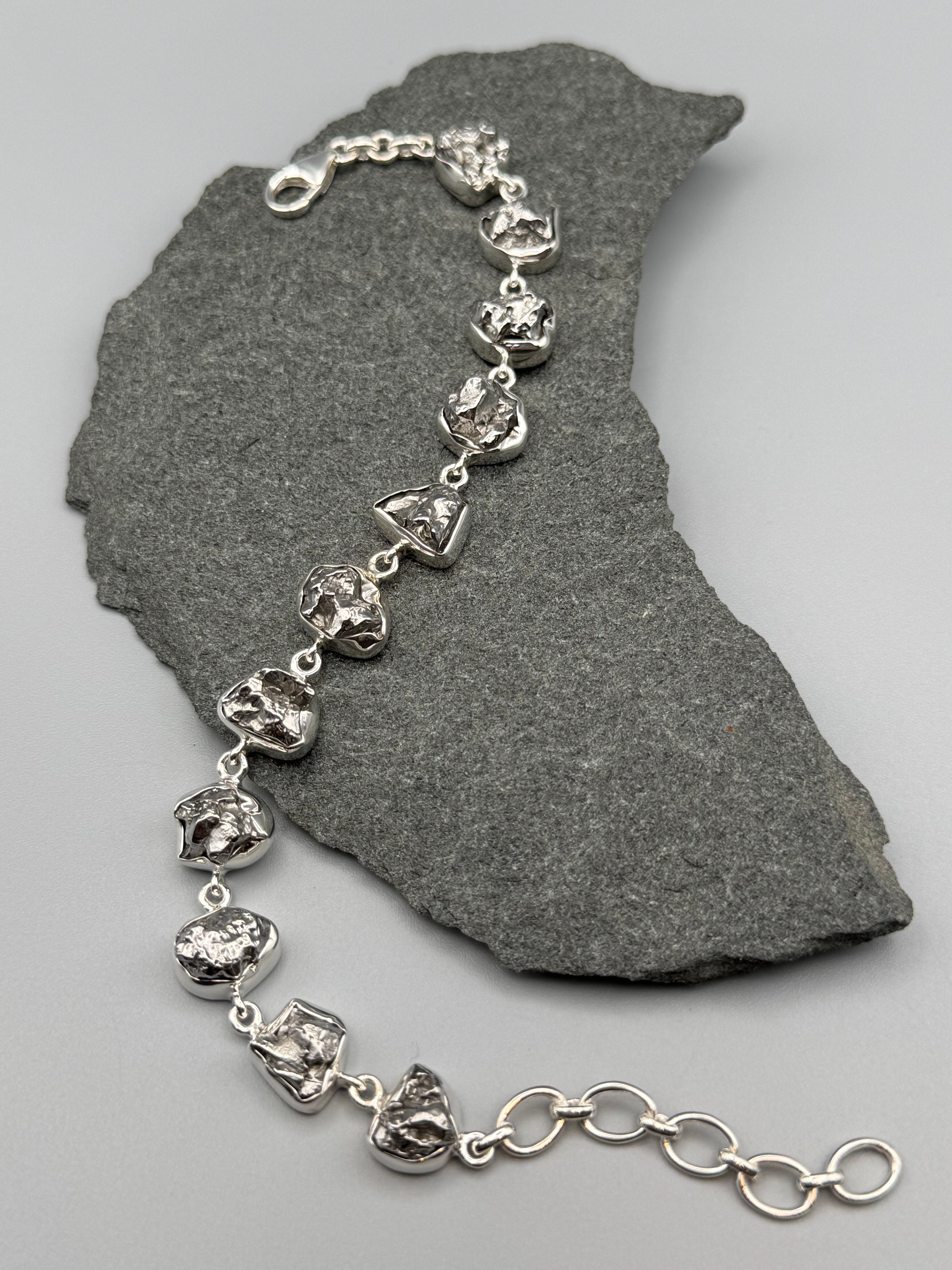 •METEORITE• linked silver bracelet (7.25" - 9")
