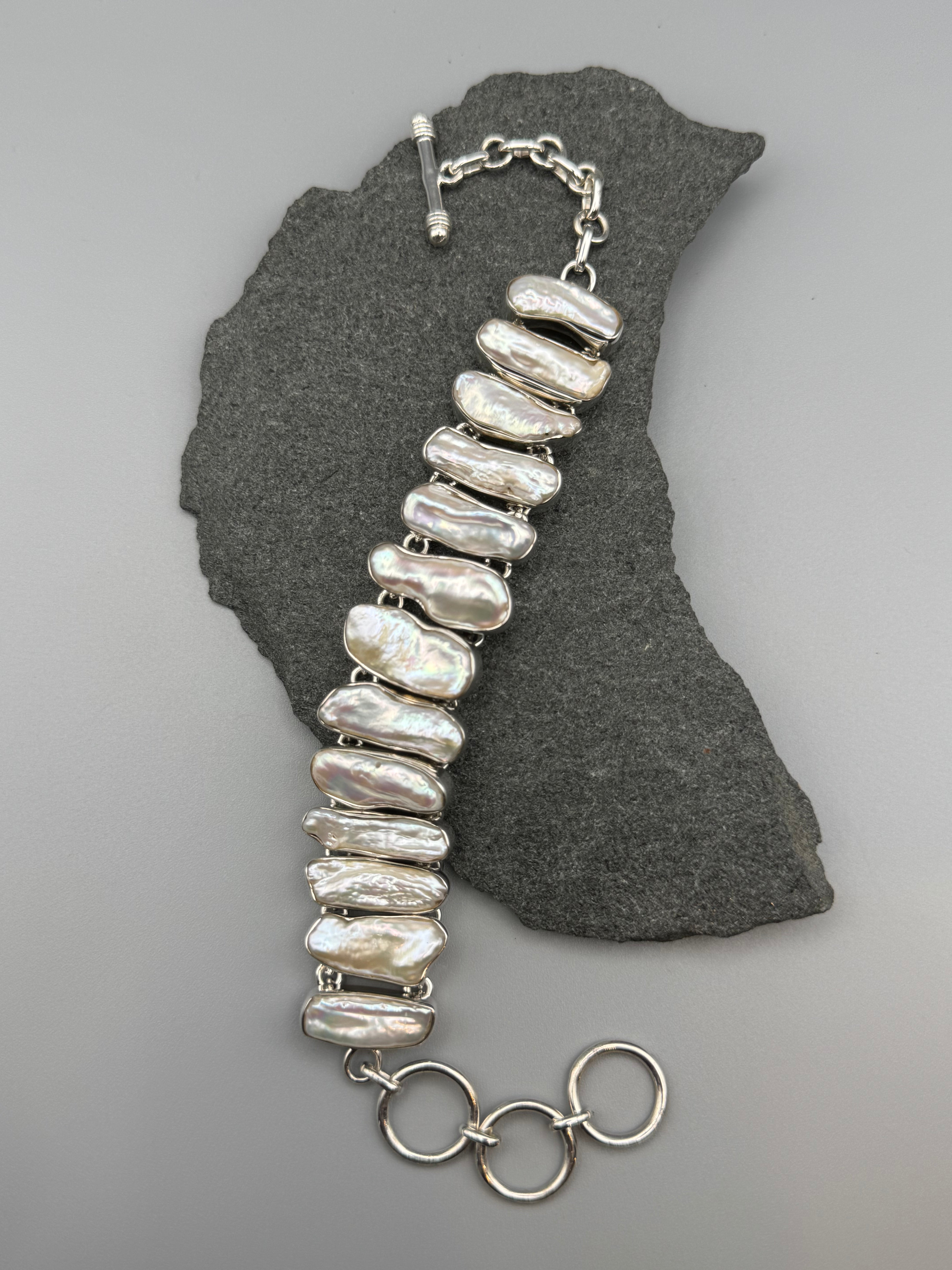 •FRESHWATER PEARL• linked silver bracelet (7" - 8.5")