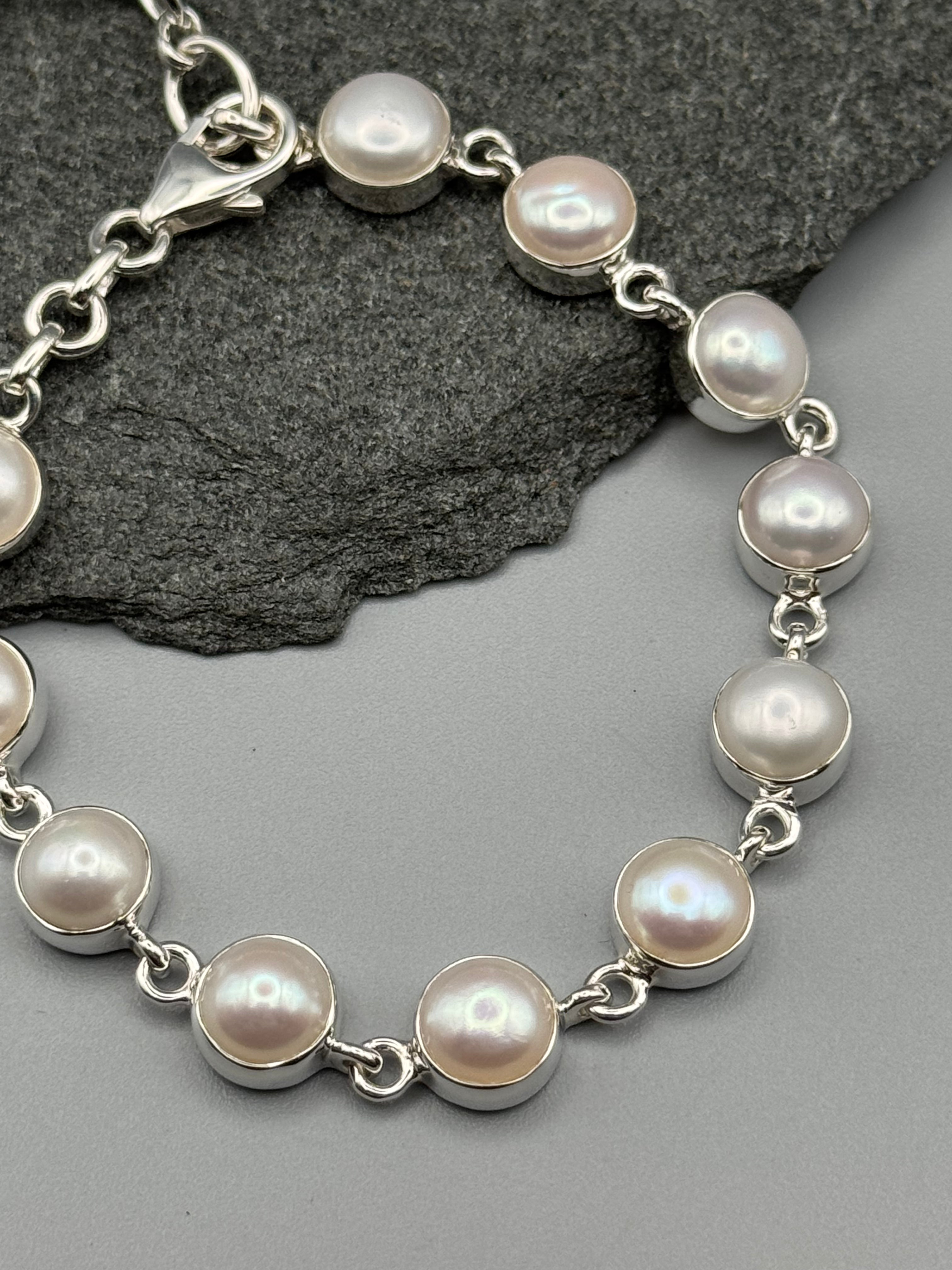 •PEARL• linked silver bracelet (7.25" - 9")
