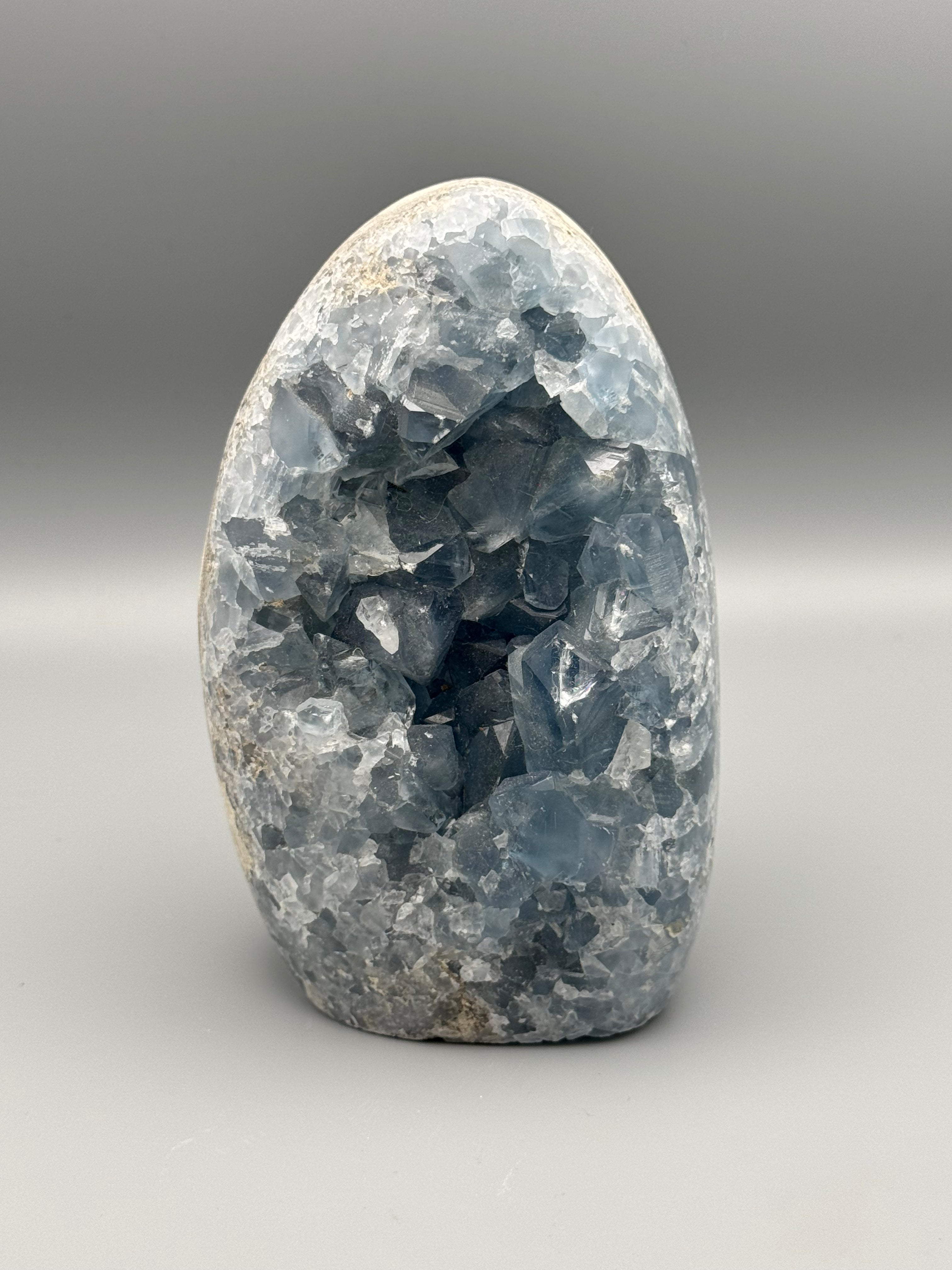 •CELESTITE• stone freeform