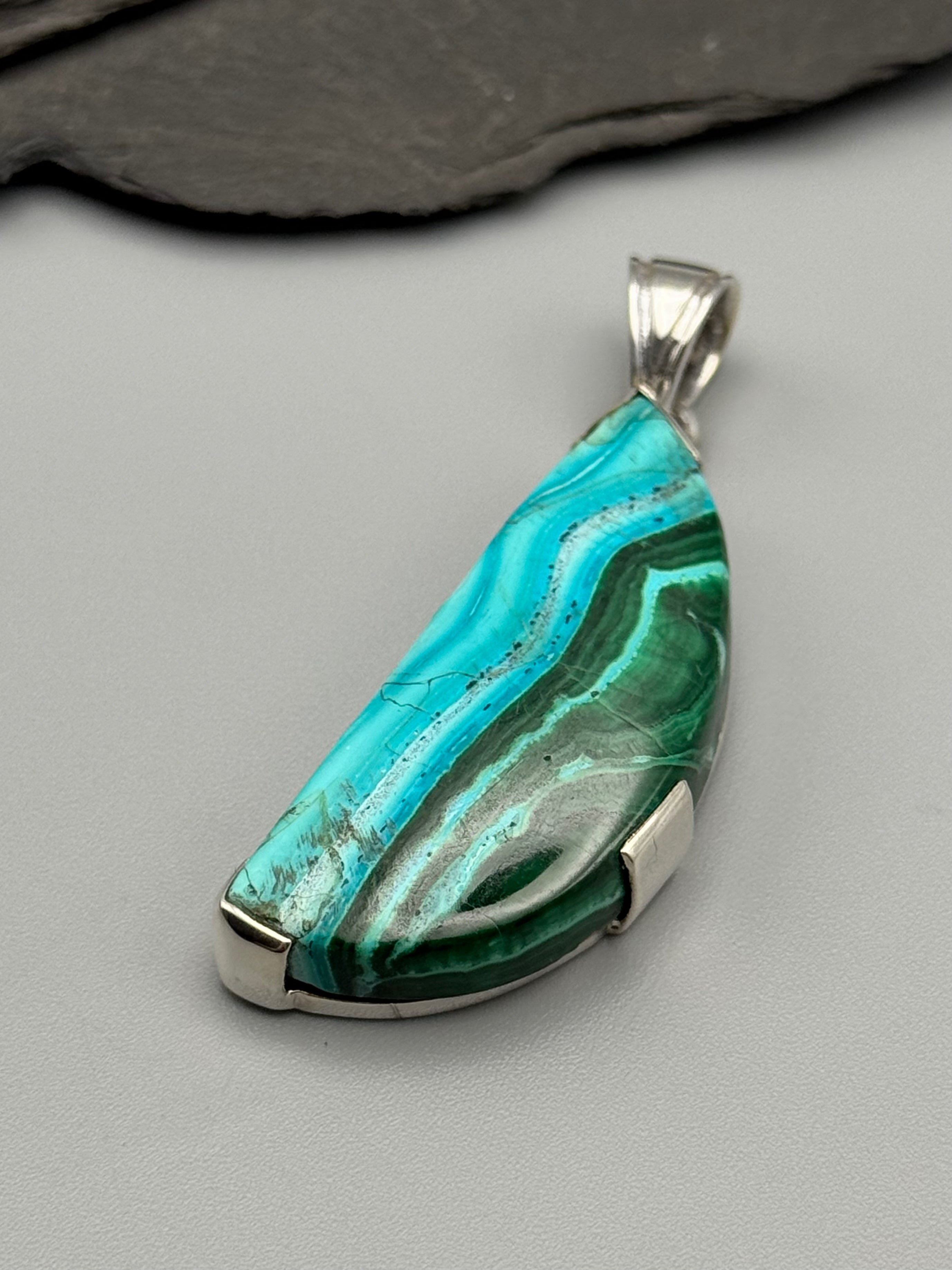 •MALACHITE CHRYSOCOLLA - SEMICIRCLE• bezel capped silver pendant