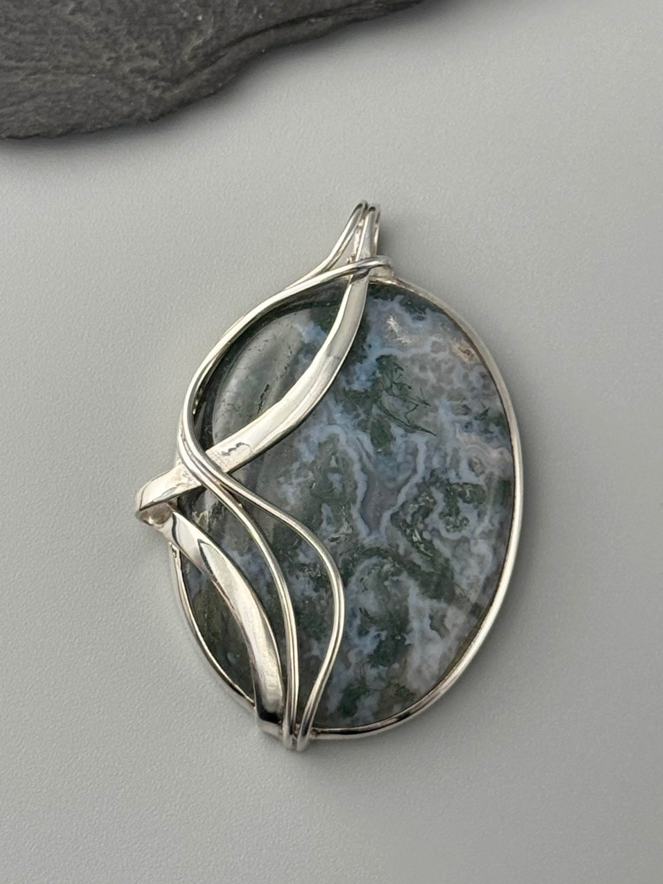 •MOSS AGATE - WIRE WRAPPED LARGE OVAL• sterling silver pendant