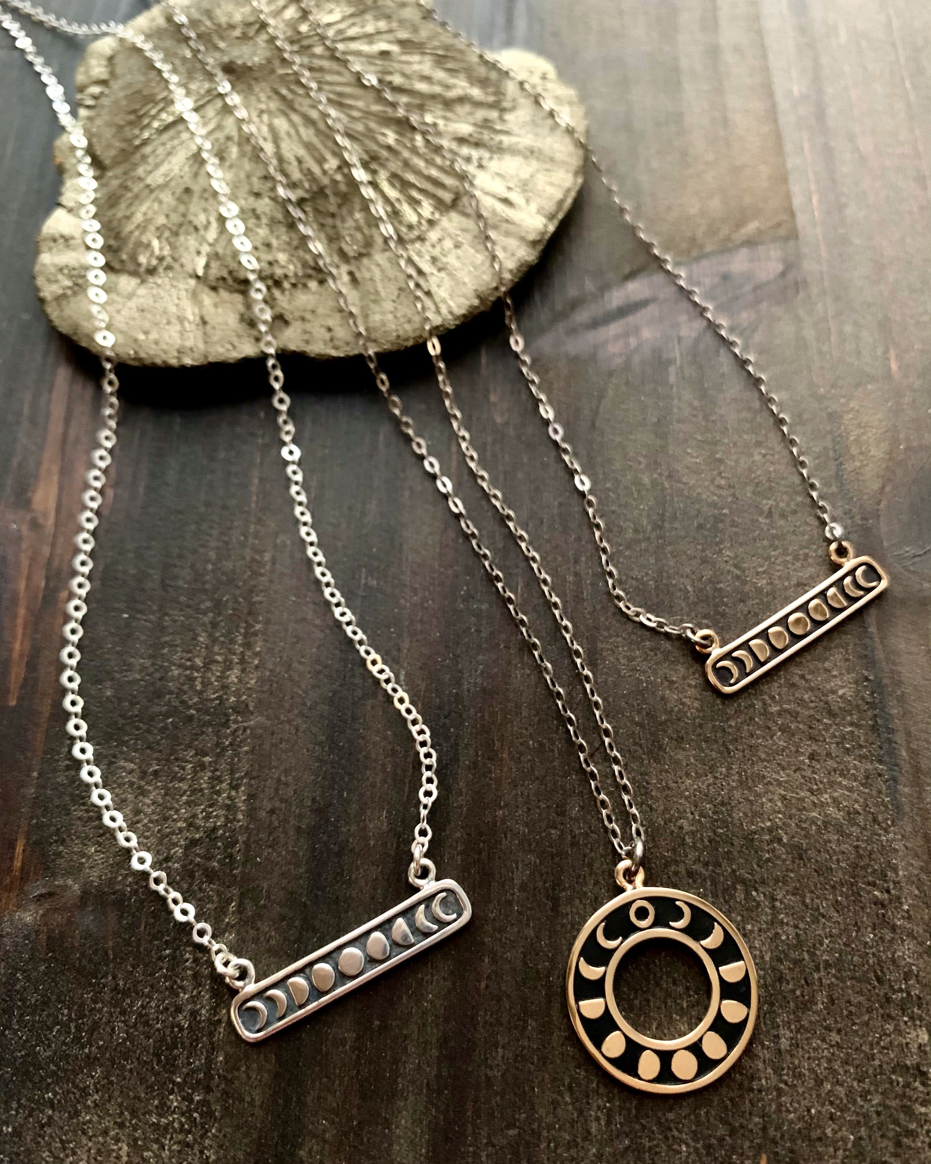 •MOONPHASE CIRCLE• mixed metal necklace