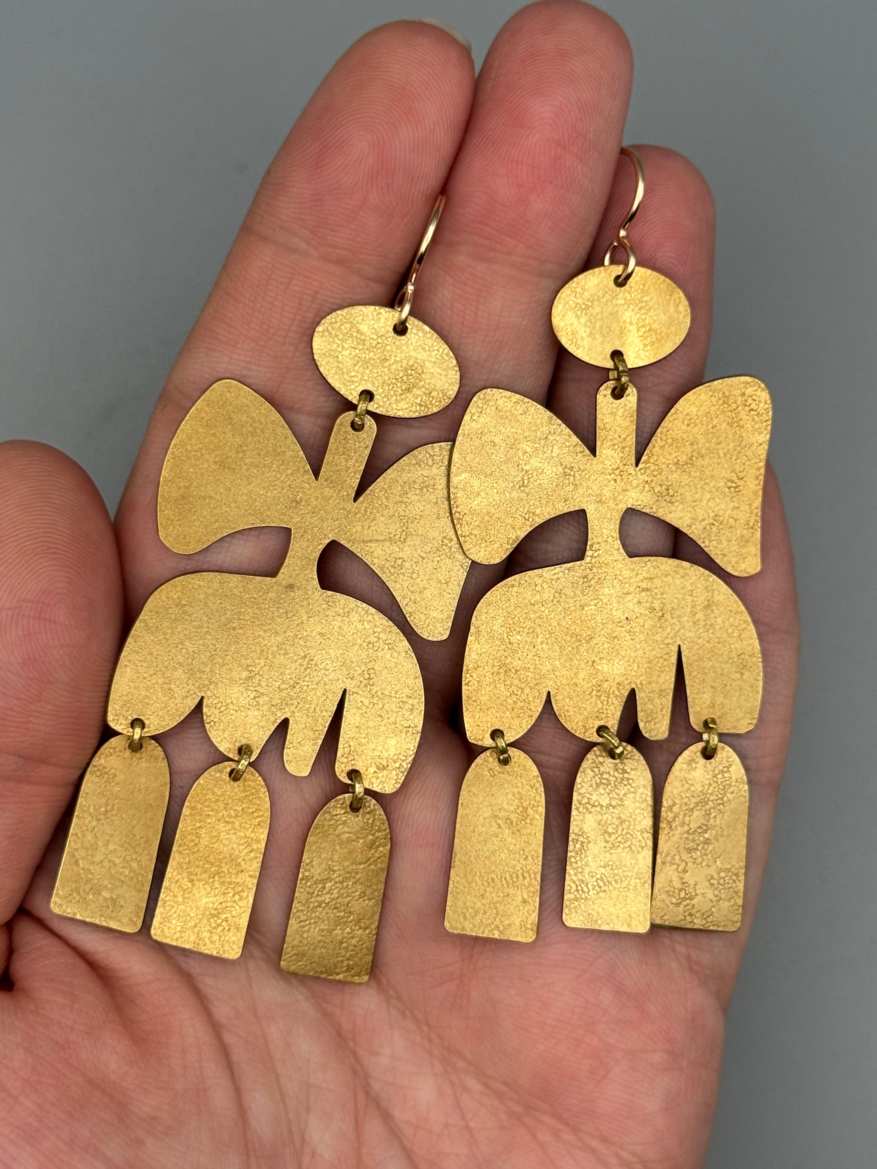 •PARADISE PLANT• gold dangle earrings