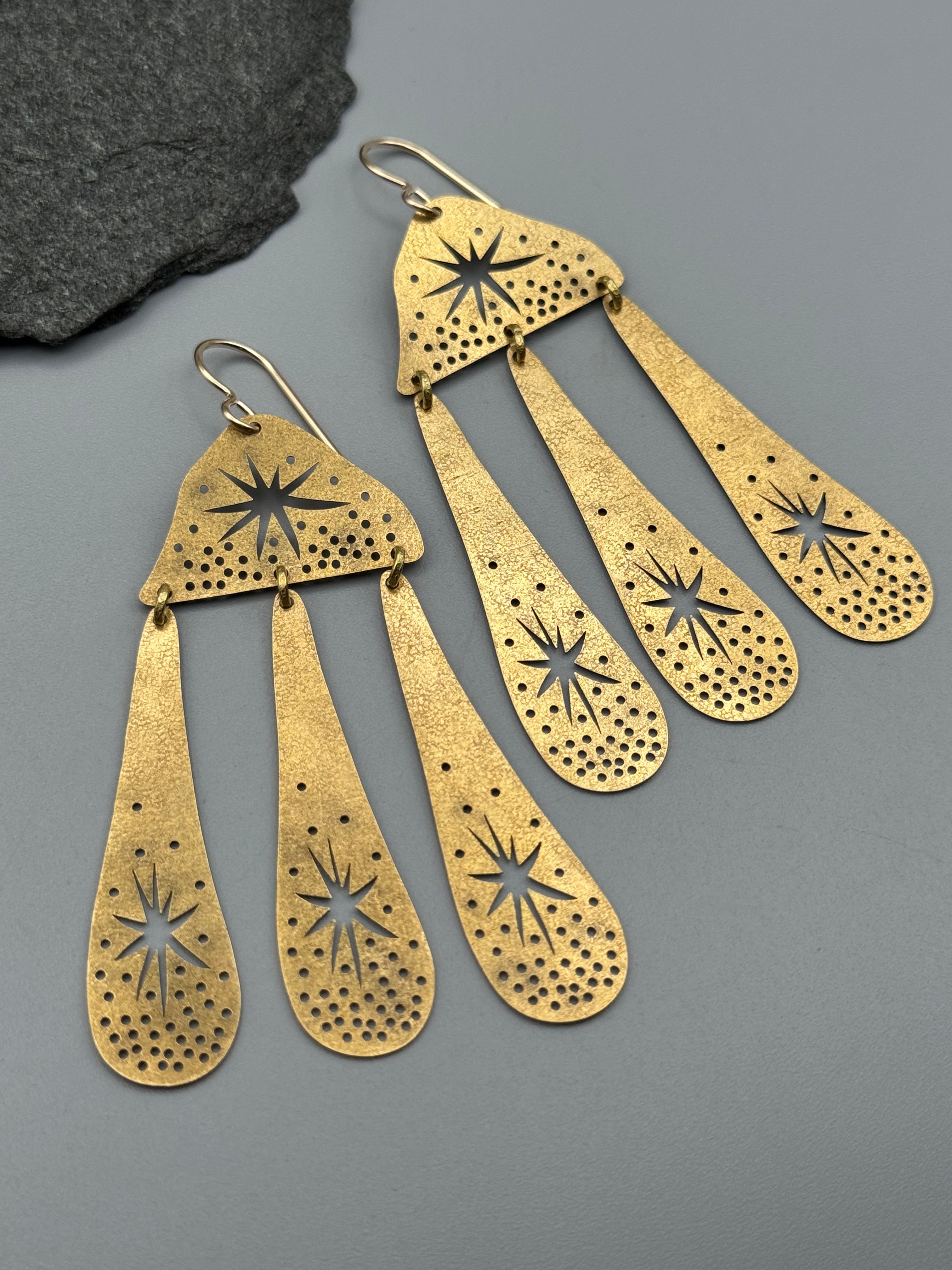•NIGHTFALL• gold dangle earrings
