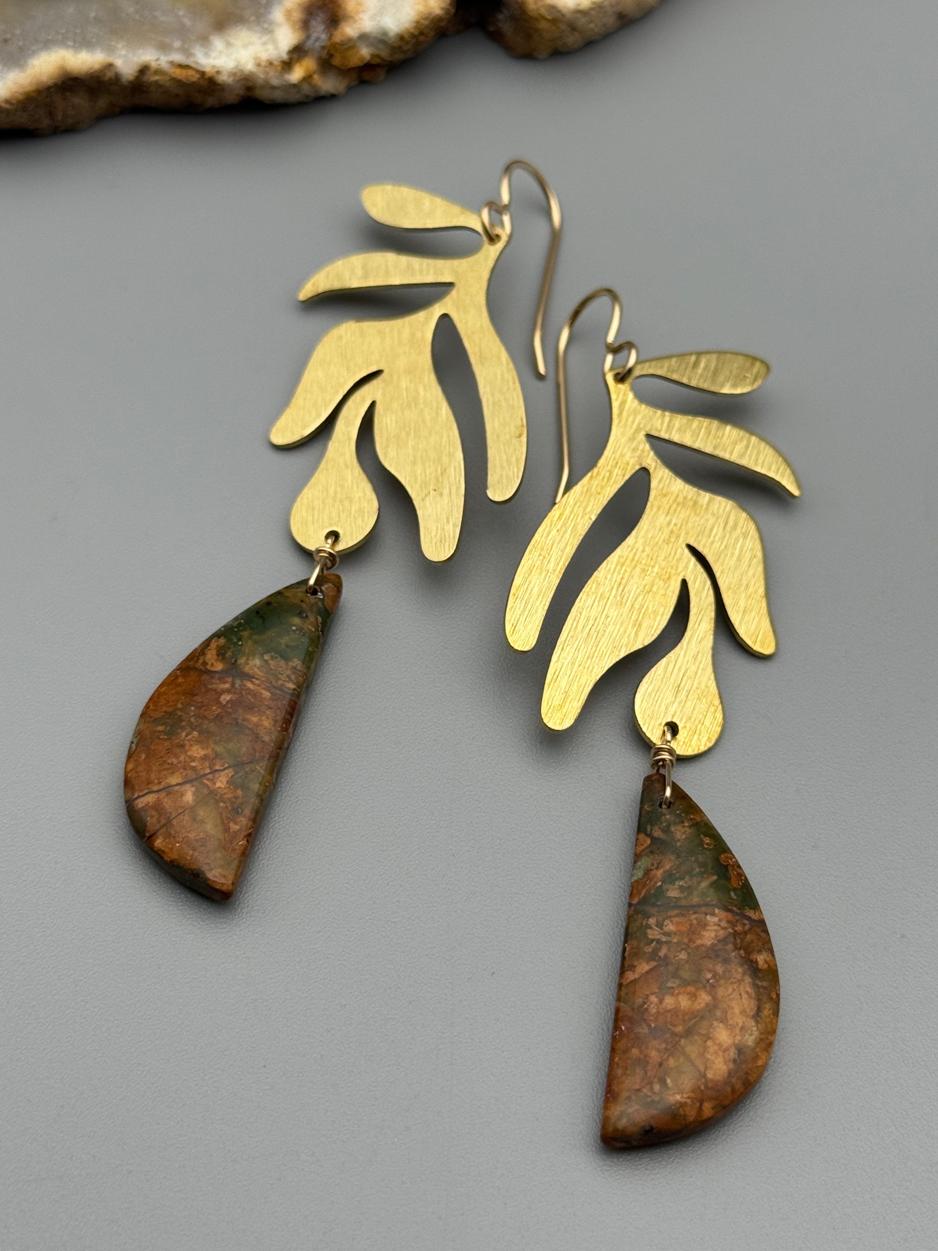 •CALDER FROND• peruvian opal + gold earrings