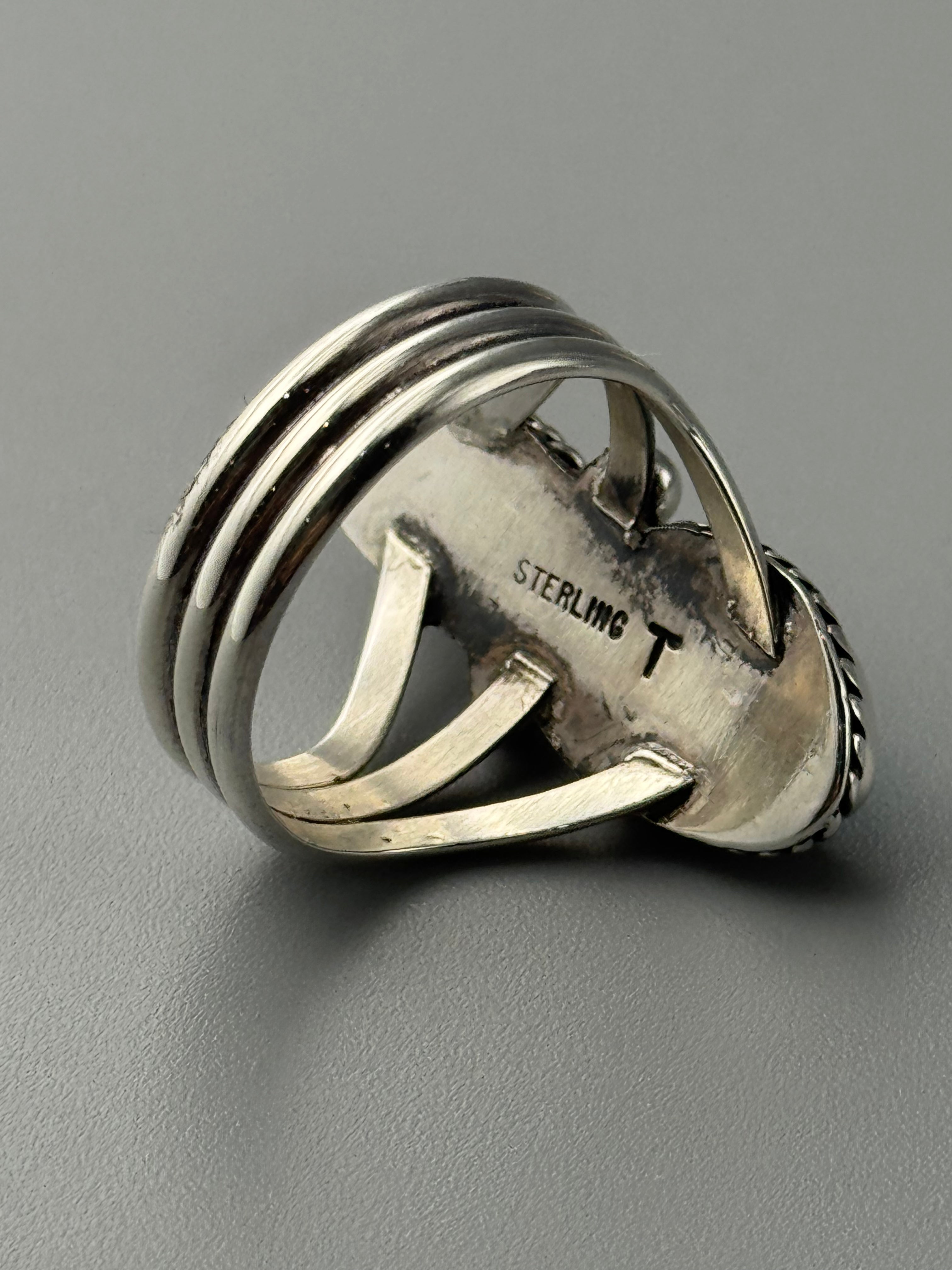 •KINGMAN TURQUOISE & CORAL - NAAKI• Navajo silver ring (size 8.25)