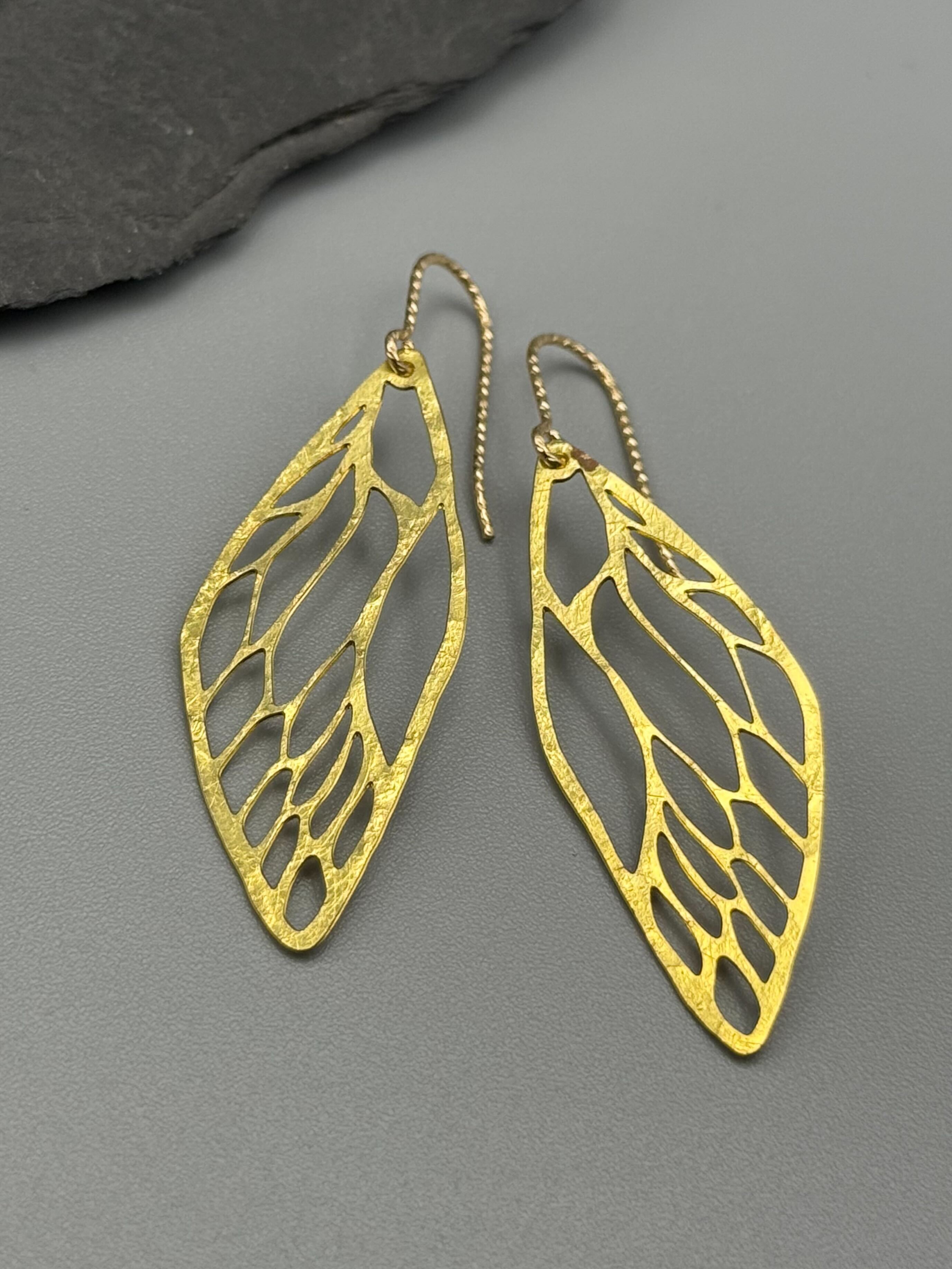 •LIL' METAMORPH• gold dangle earrings