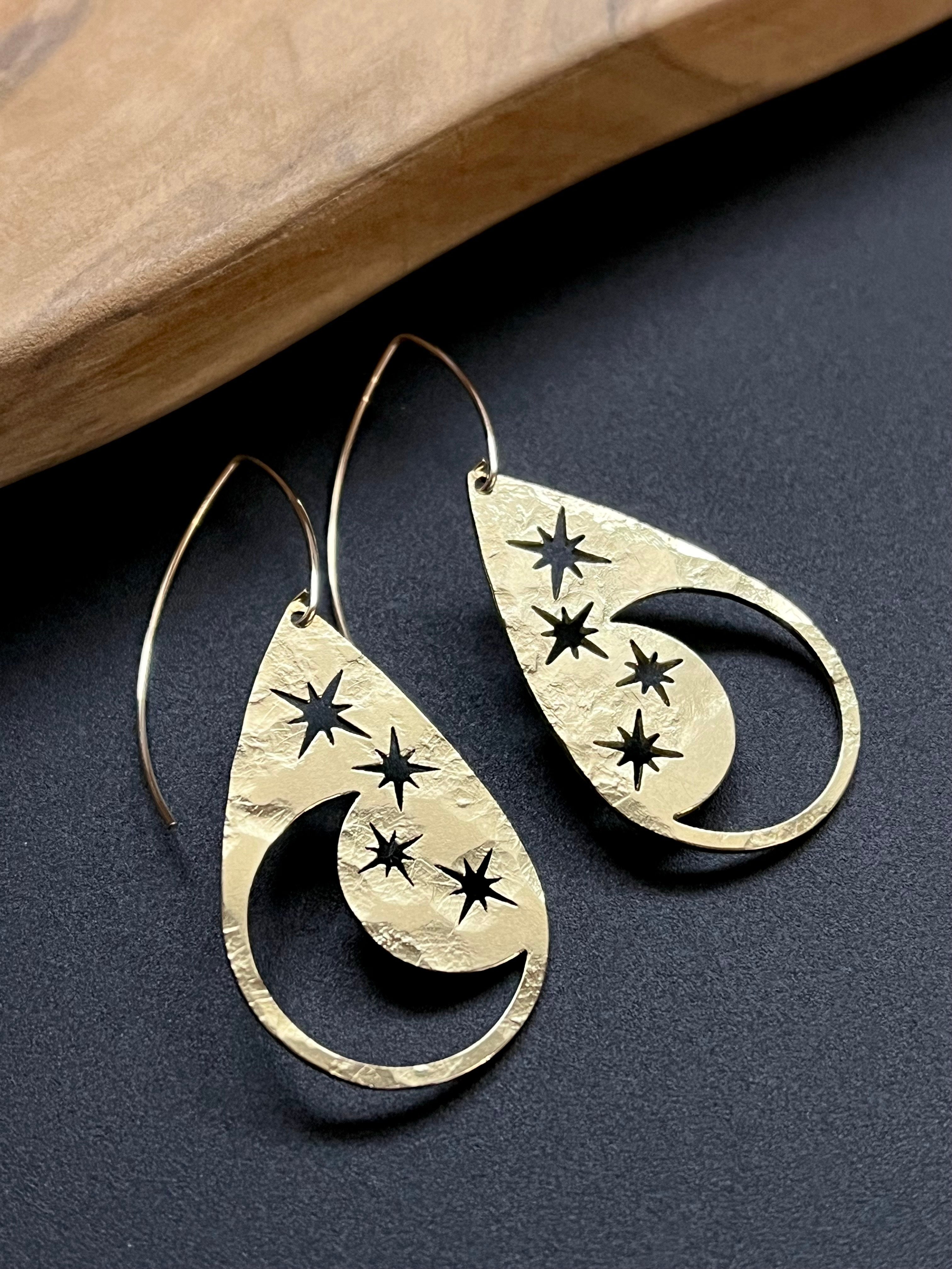 •CELESTINE• mixed metal dangle earrings