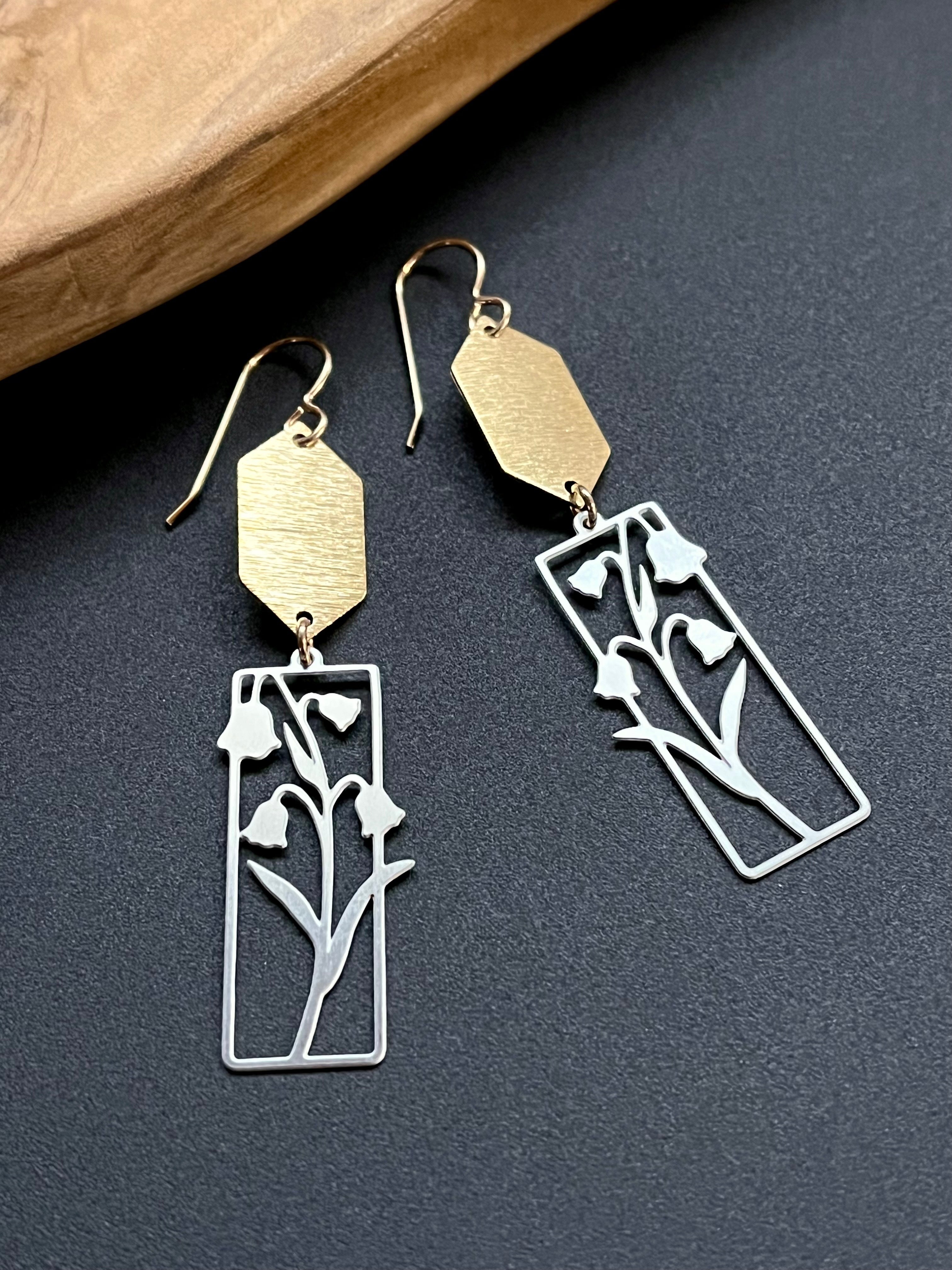 •CANTERBURY TALES• mixed metal dangle earrings