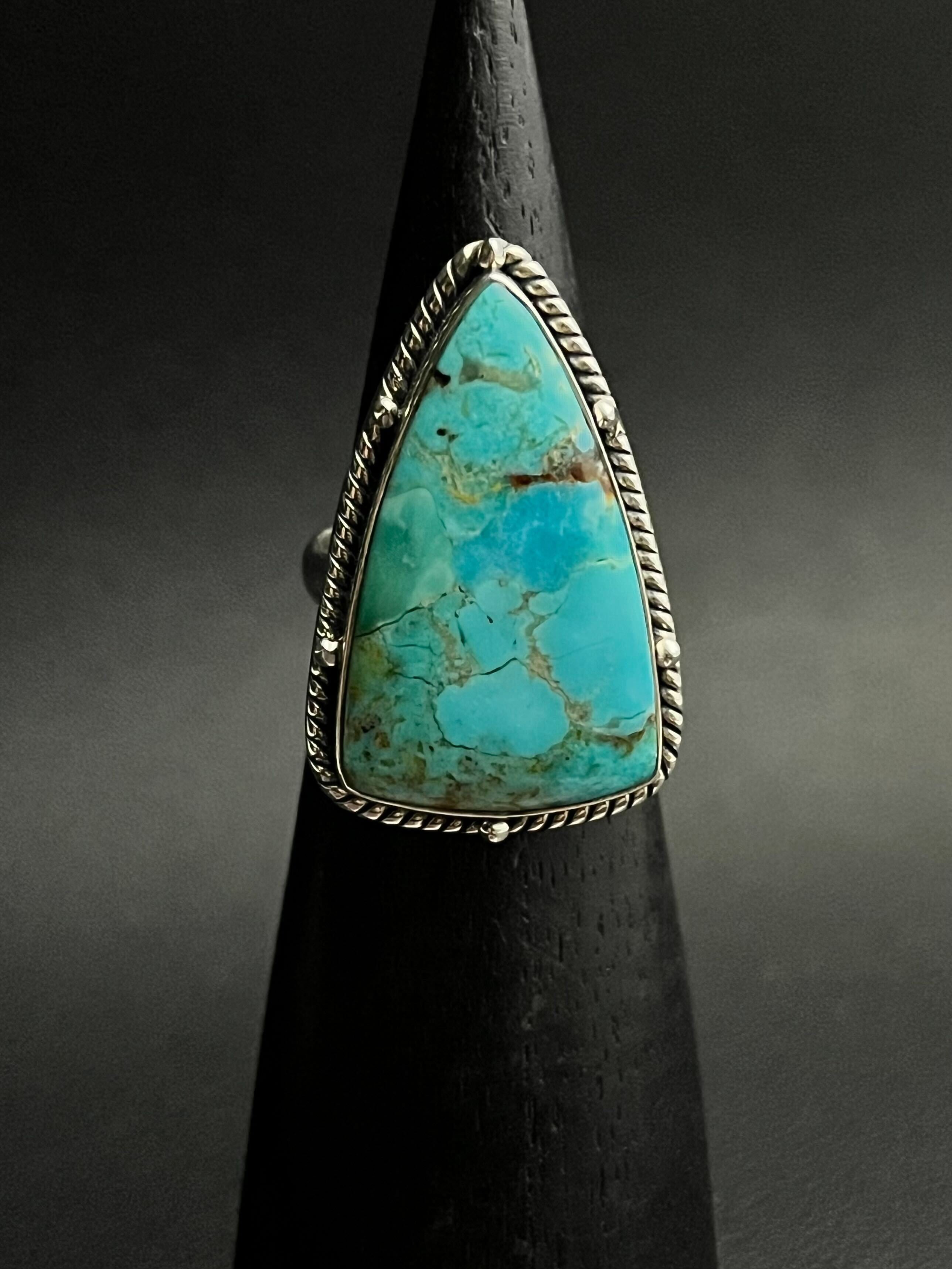 •TURQUOISE - SPEARHEAD• rope bezel silver ring (size 9)