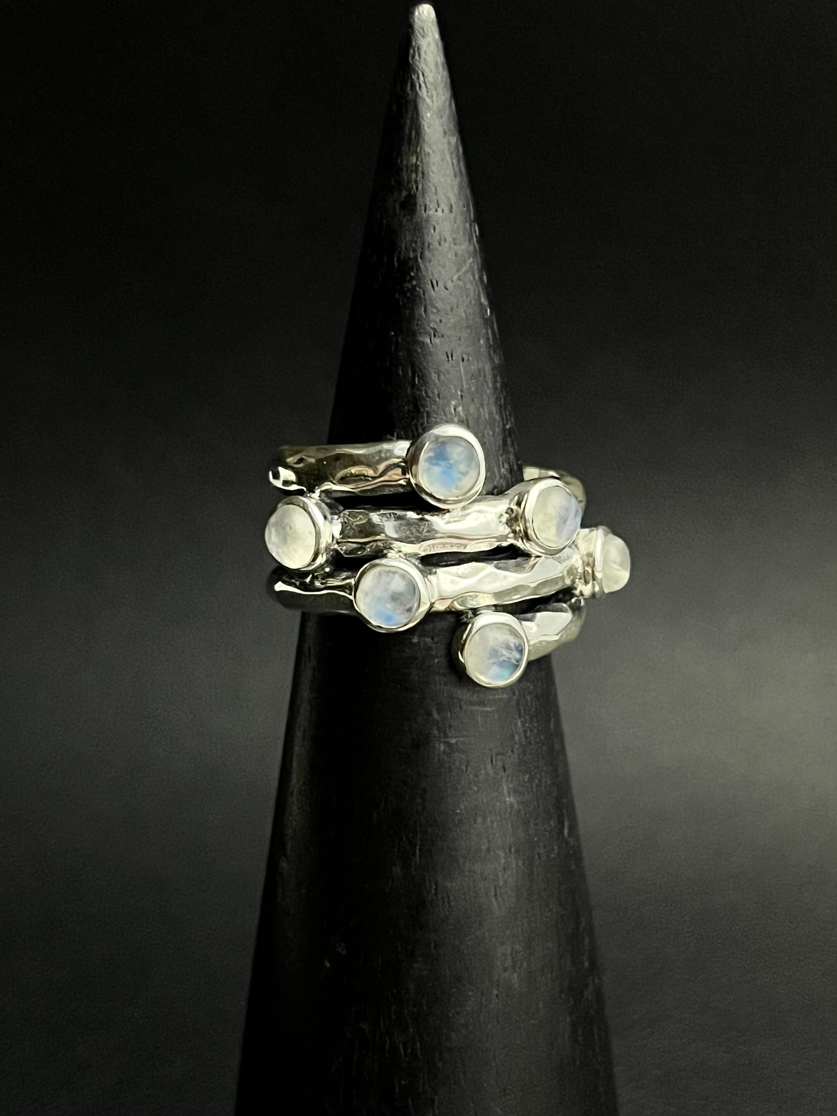•MULTITUDE• rainbow moonstone + silver ring - size 7.75