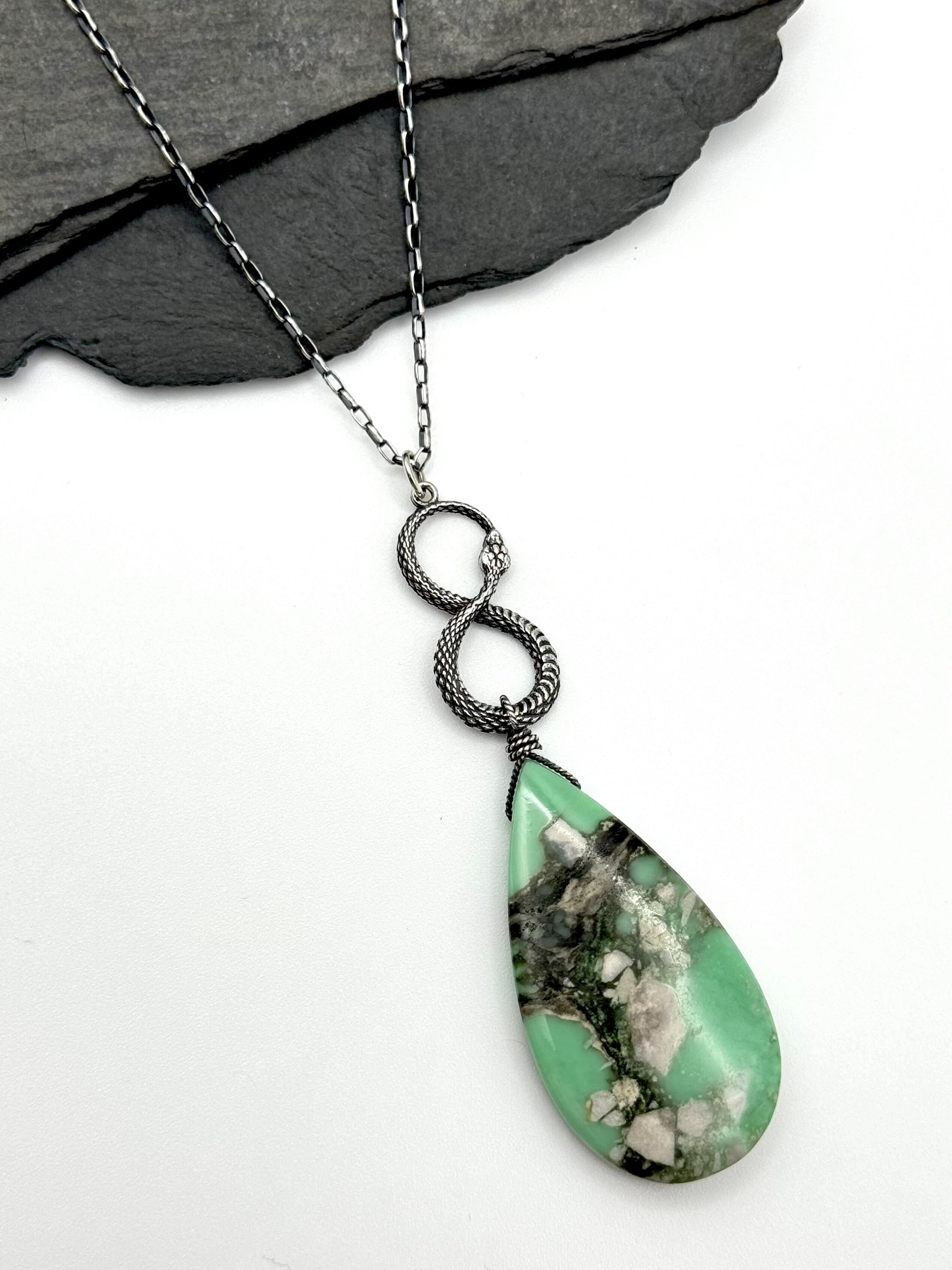 •SUEÑO• nevada variscite + infinity snake + silver necklace (18"-20" long)
