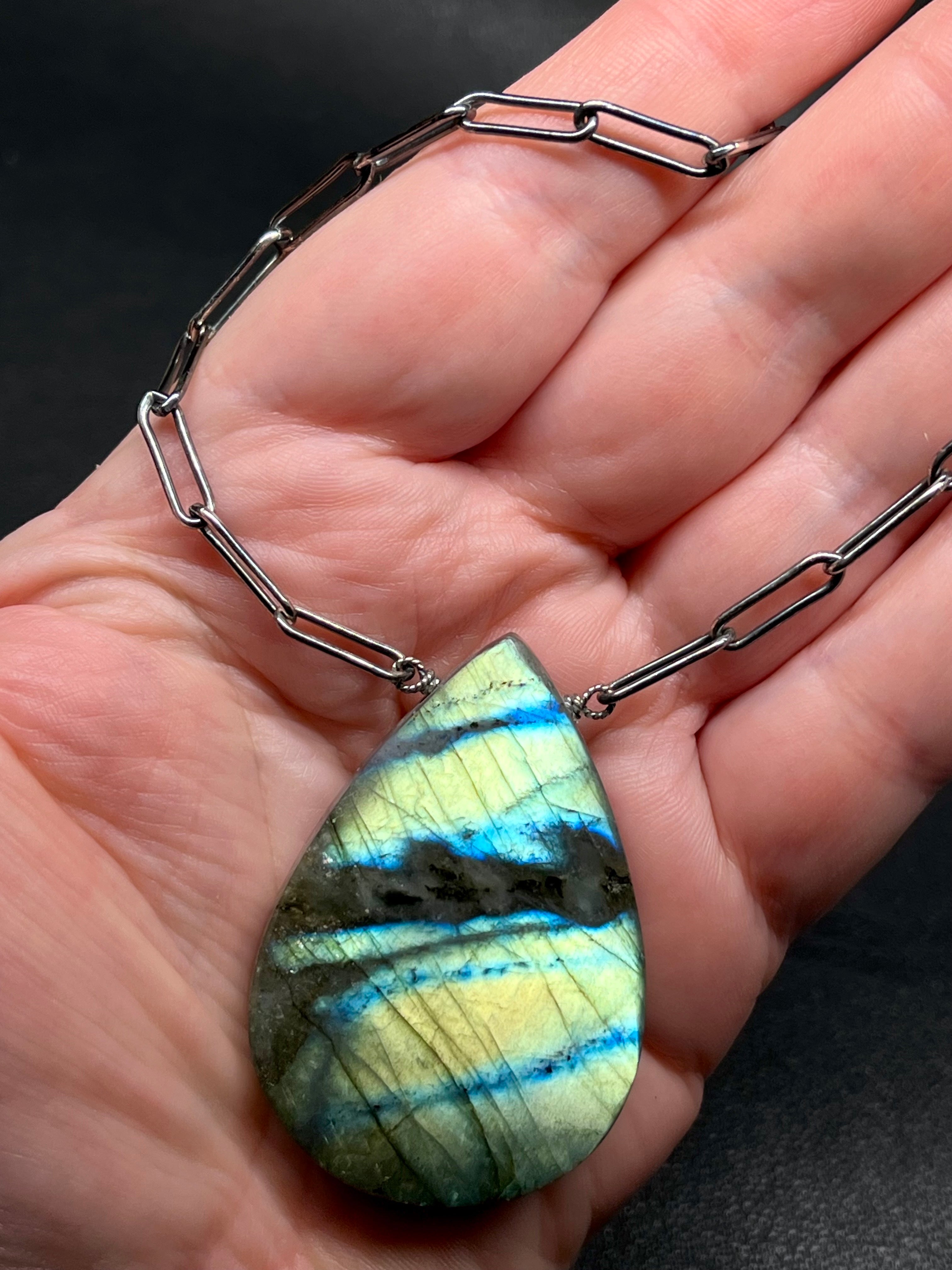 •AEON• labradorite + silver necklace (18"-20")