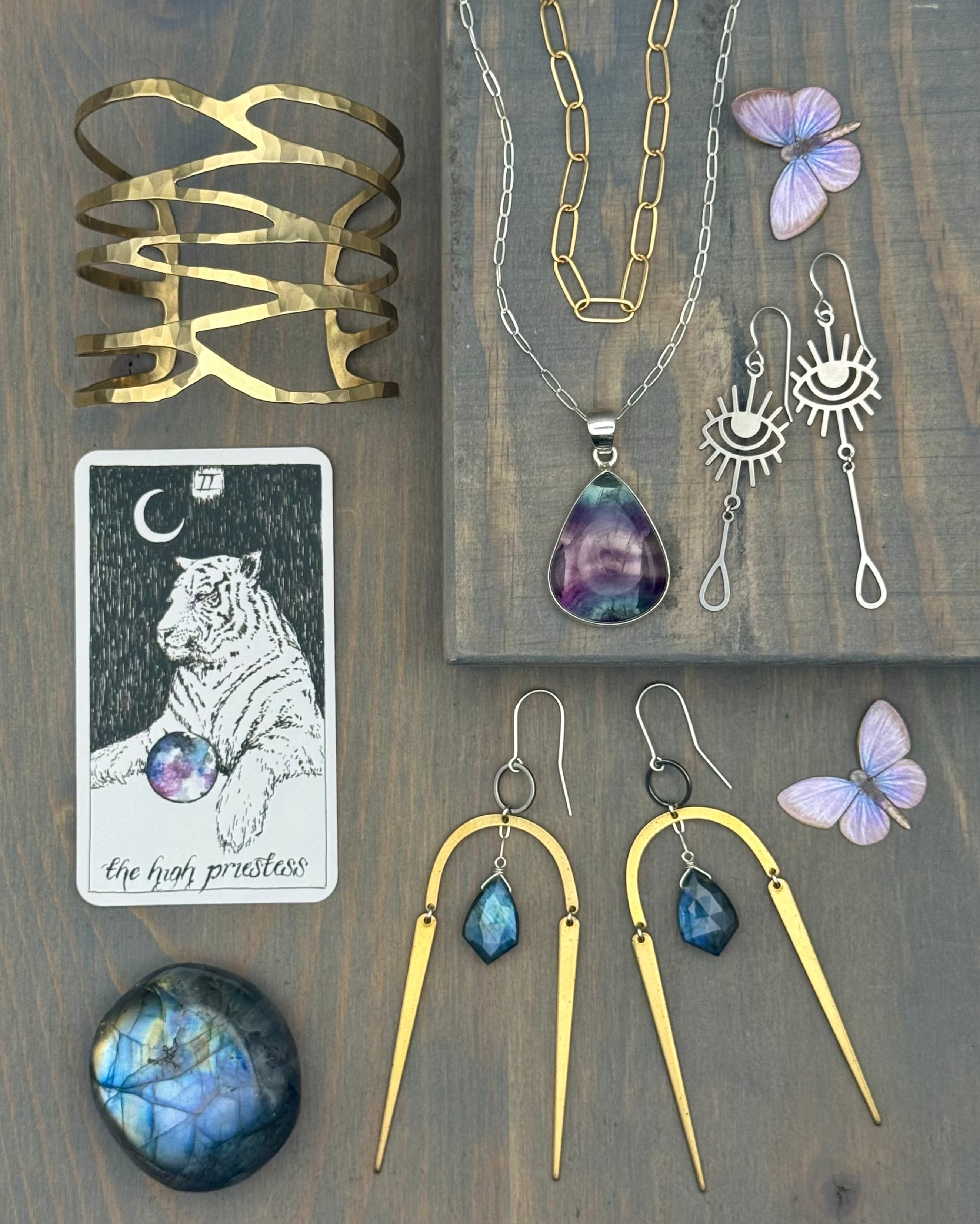 •THE WILD UNKNOWN• pocket-size tarot deck