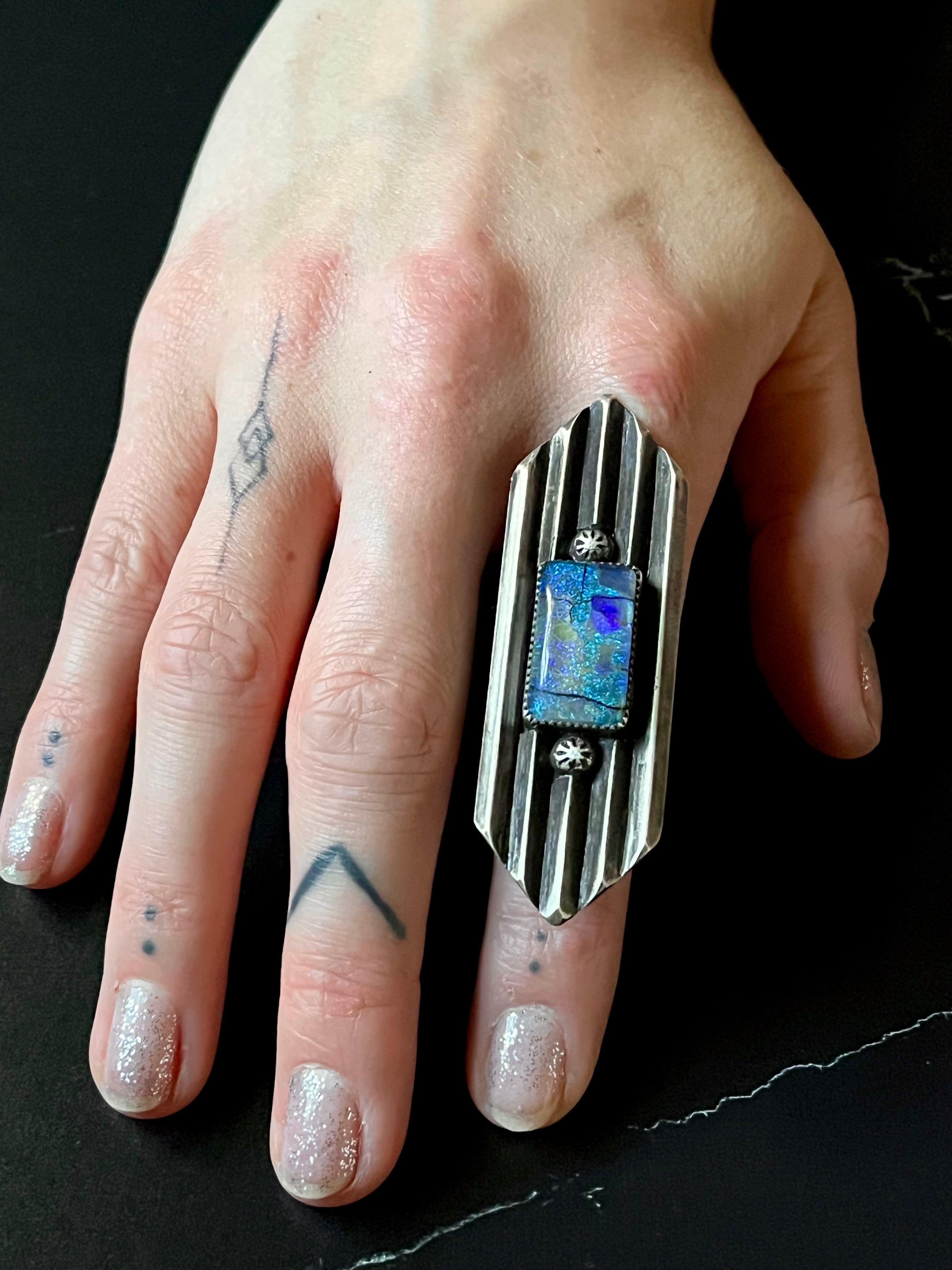 •EPOQUE• opal + silver ring - SIZE 8