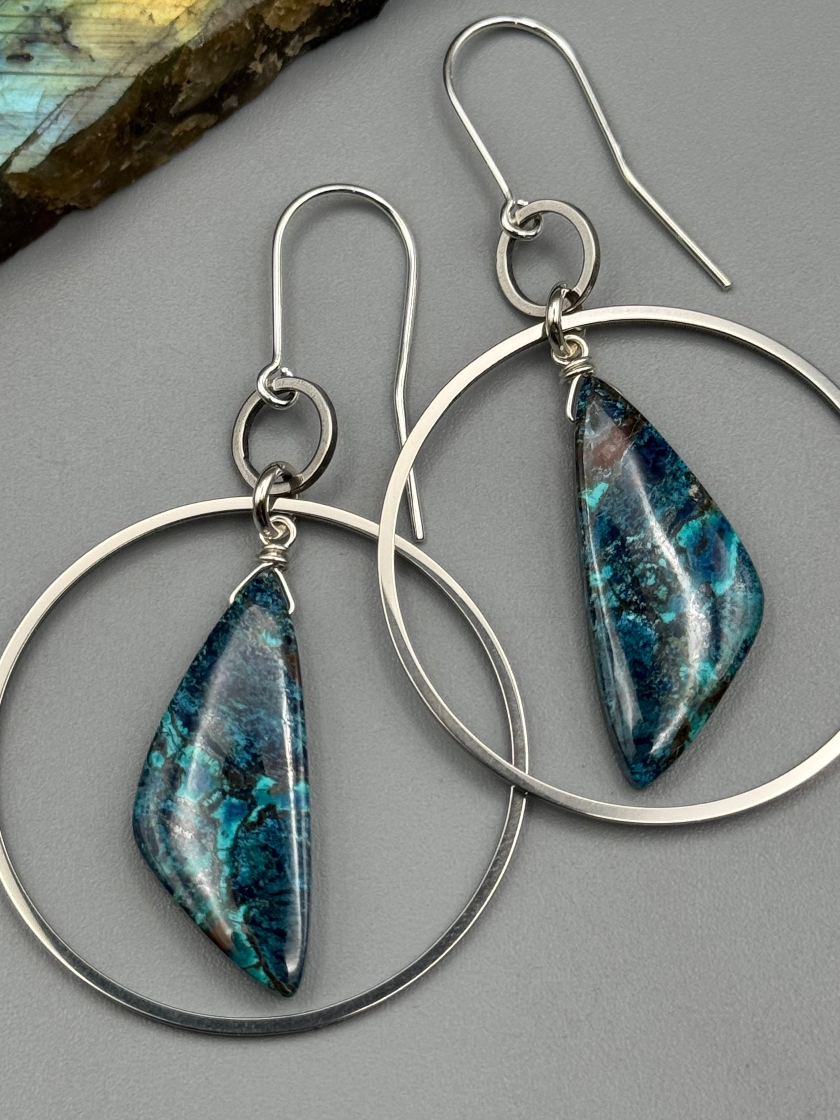 •EQUA-LUNA• shattuckite wing + silver earrings