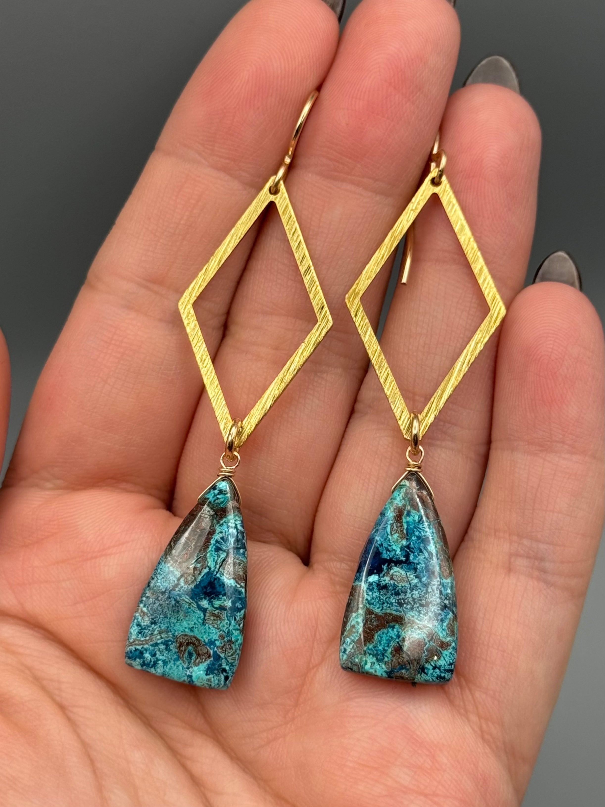 •HEXED• shattuckite + gold earrings