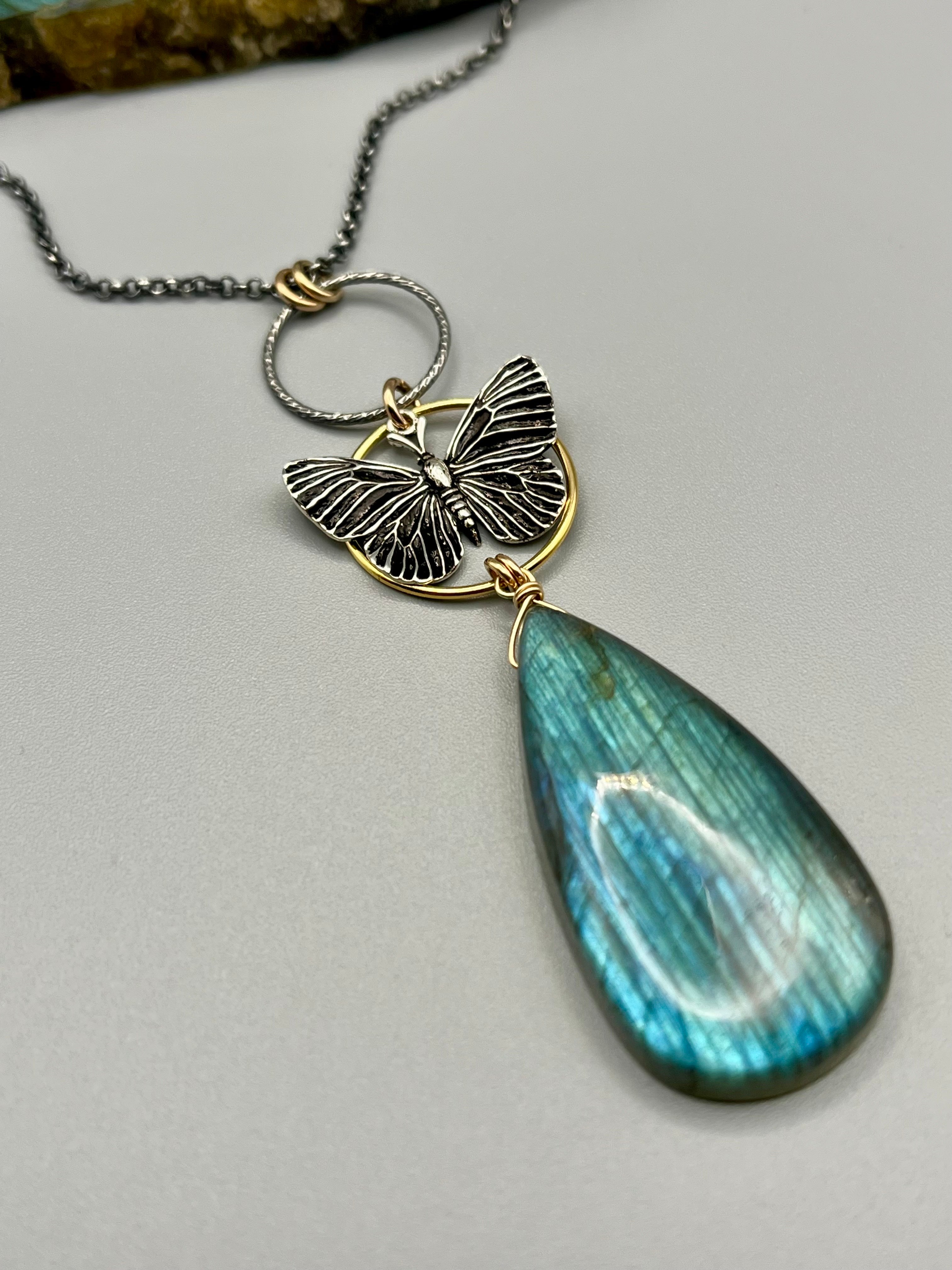 •GUIDE• labradorite + mixed metal necklace (26"-28" long)