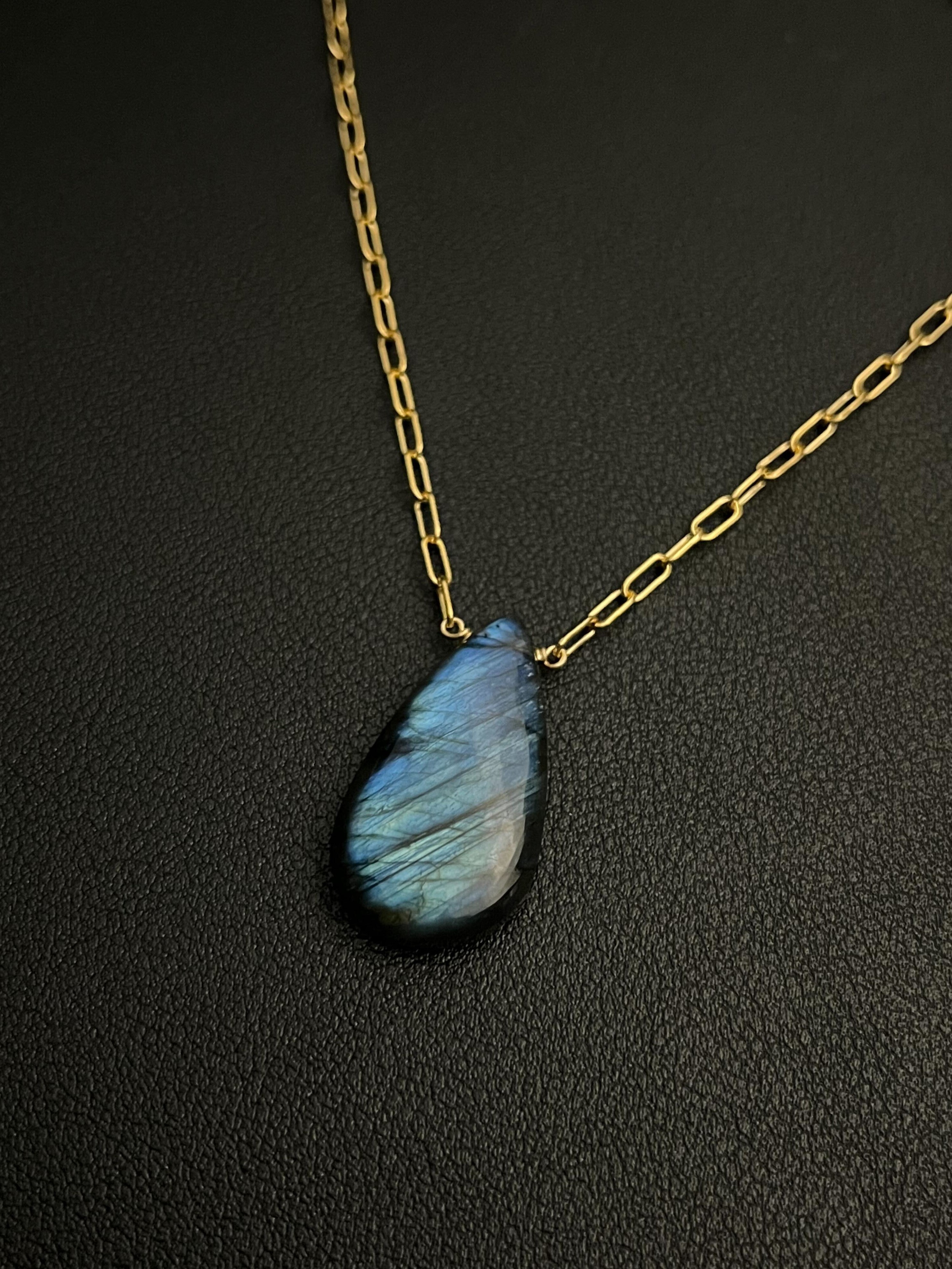 •AEON• labradorite + gold necklace (16"-18")