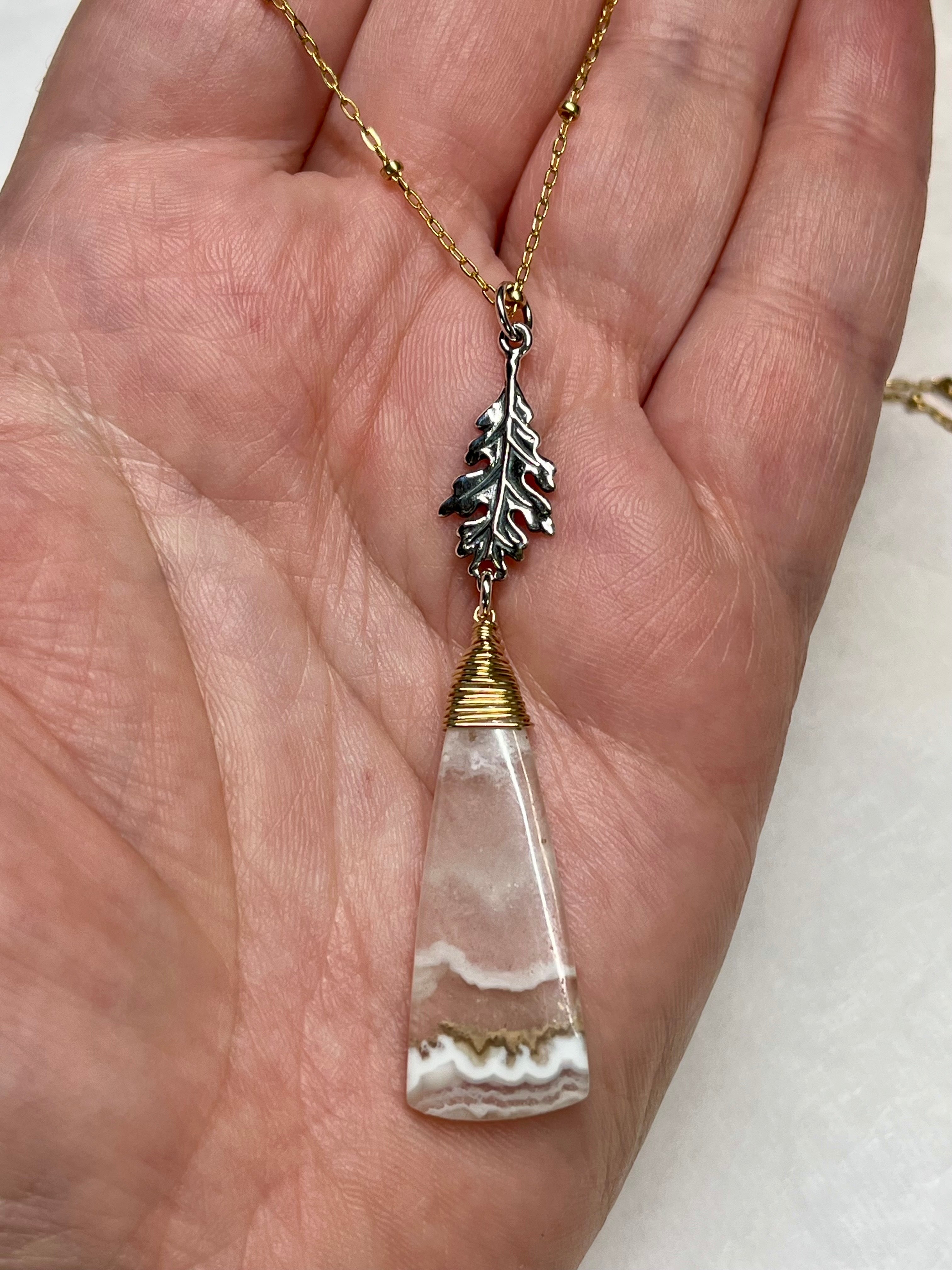 •TEND• agate + oak leaf + mixed metal necklace (16"-18")