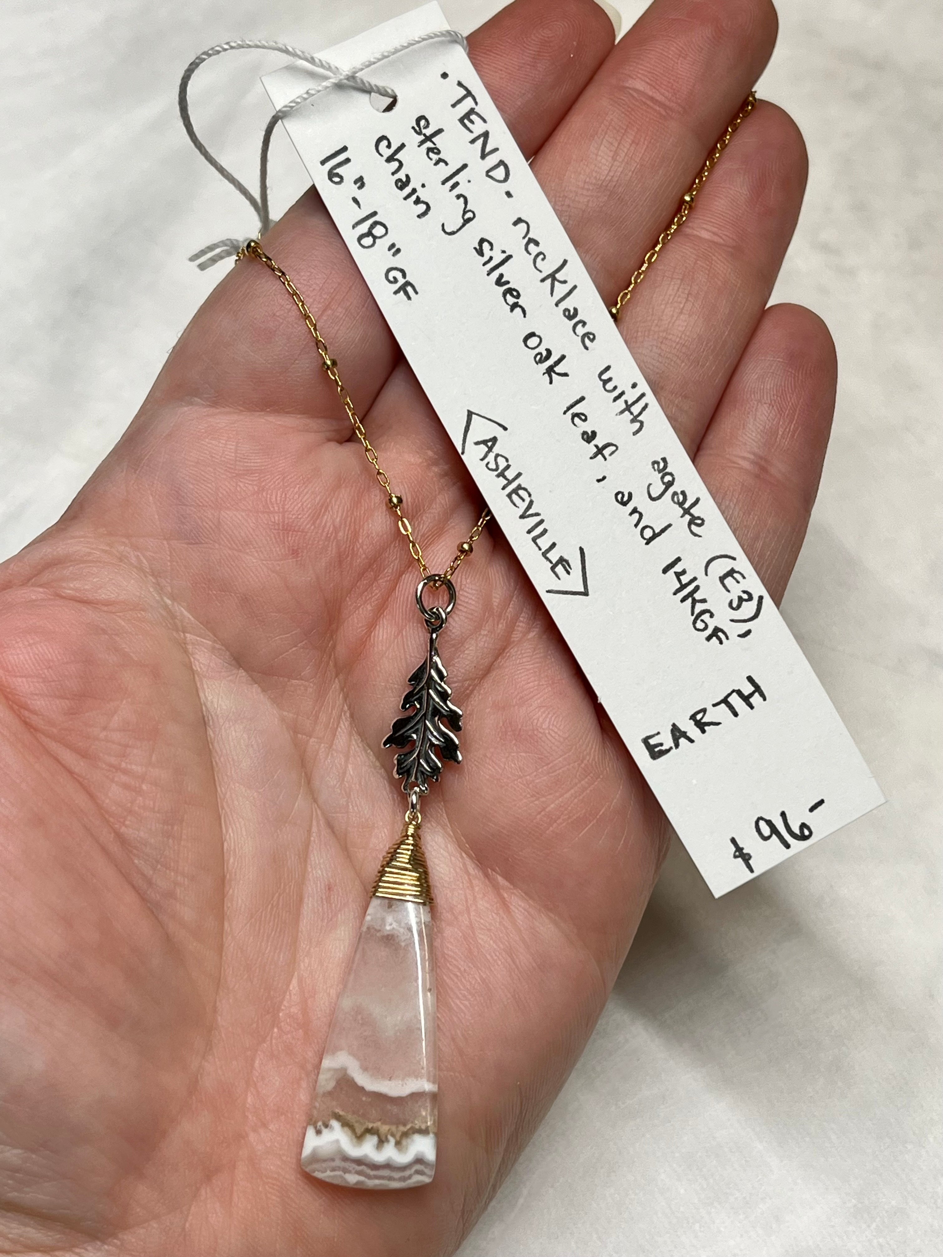 •TEND• agate + oak leaf + mixed metal necklace (16"-18")