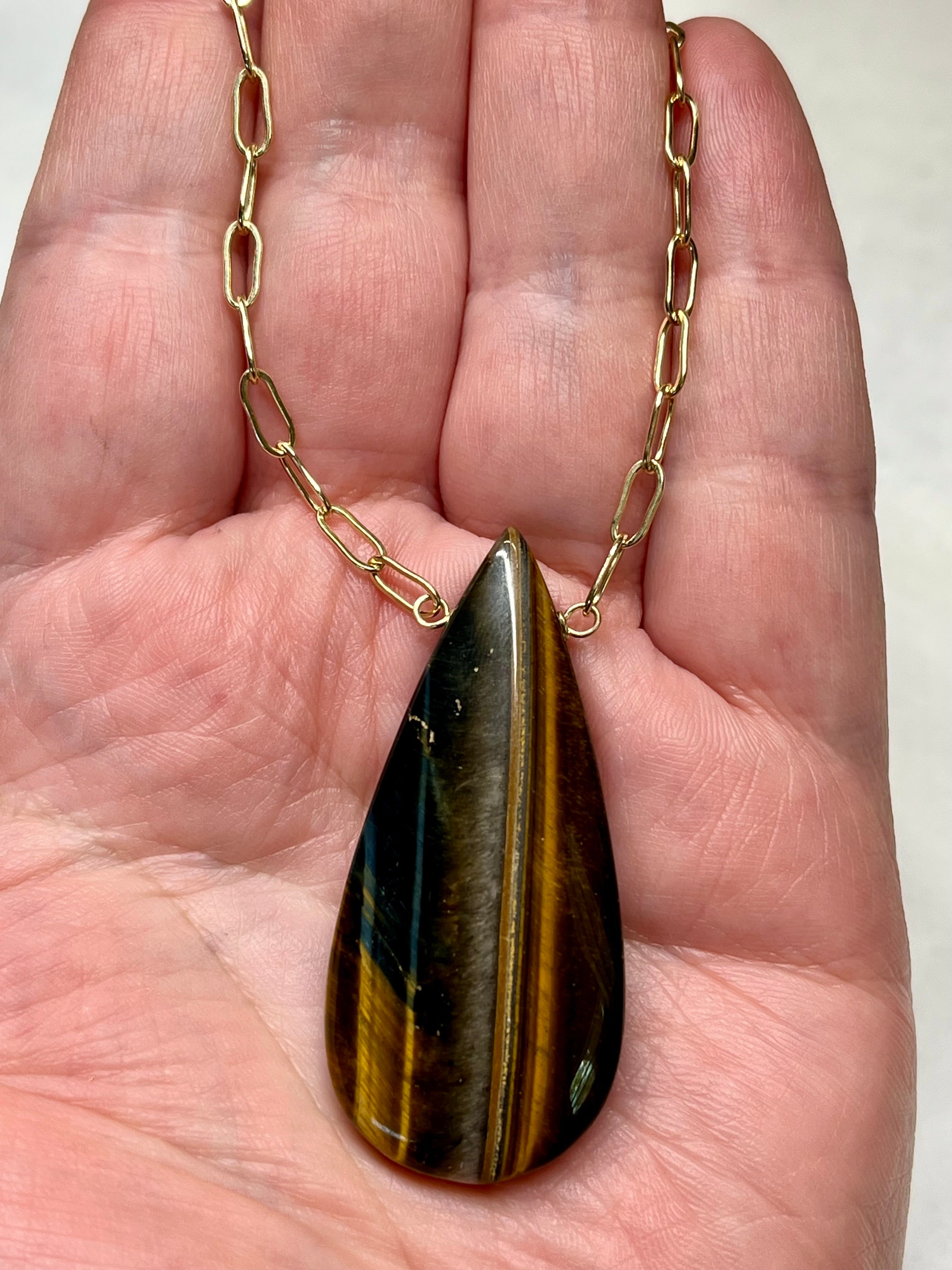 •AEON• falcon's eye + gold necklace (18"-20")