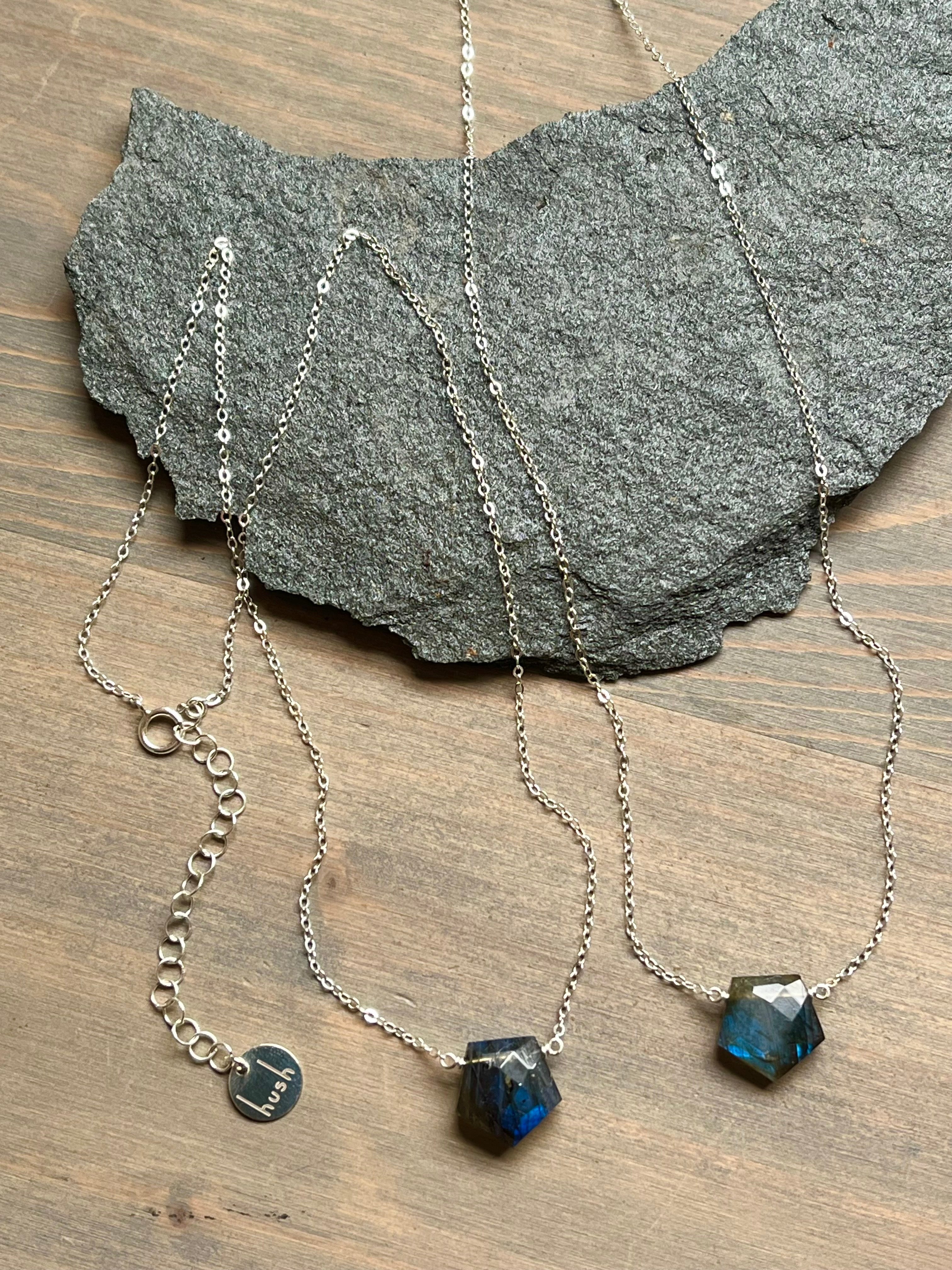 •STRAY• labradorite pentagon + silver necklace