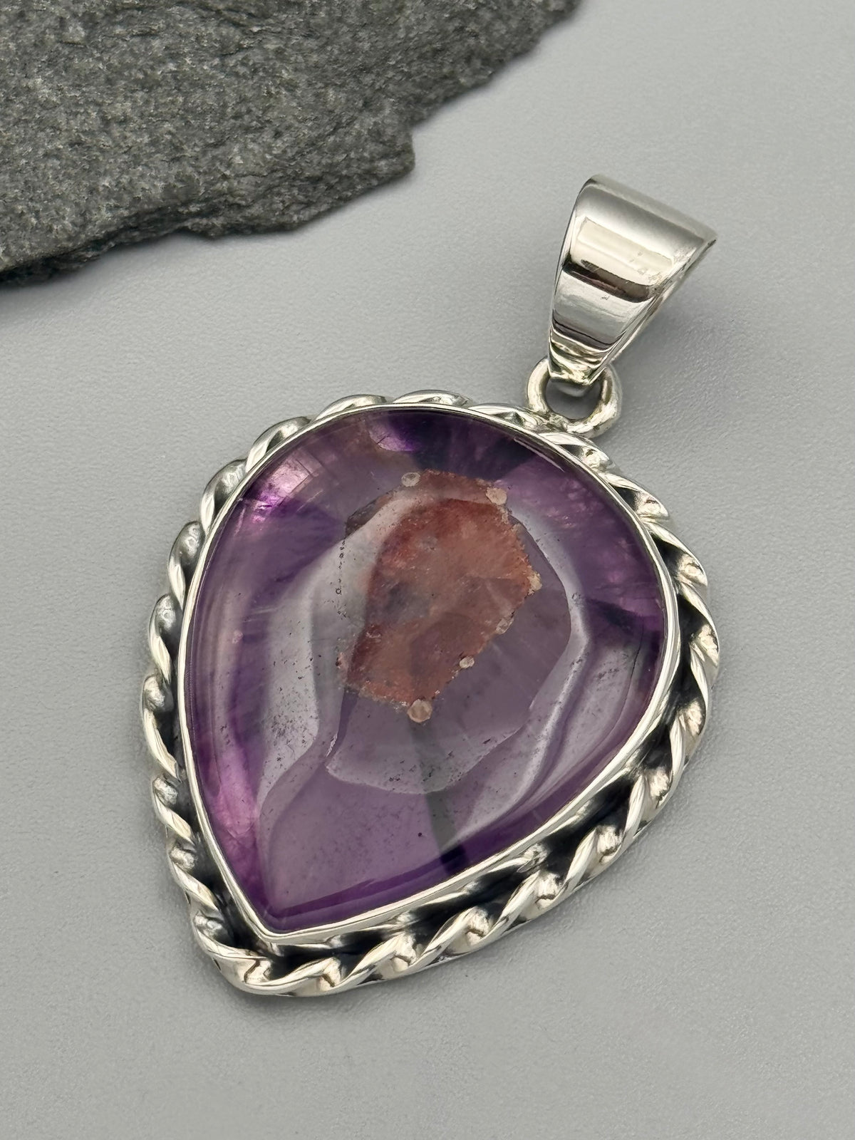 •TRAPICHE AMETHYST - TWISTED• sterling silver pendant