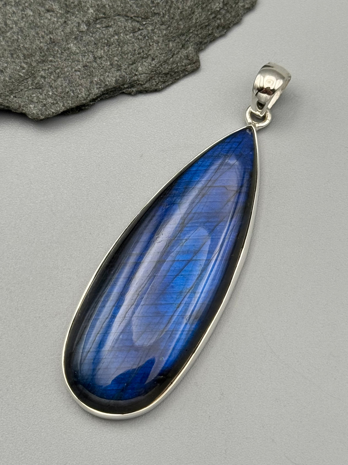 •LABRADORITE - LARGE TEAR 1• sterling silver pendant