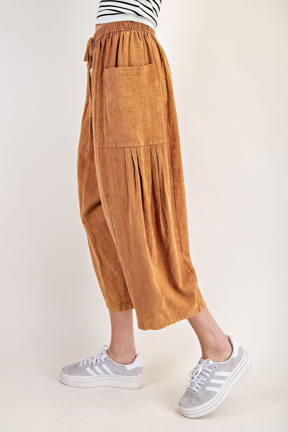 •NORA• side pocket cropped pants